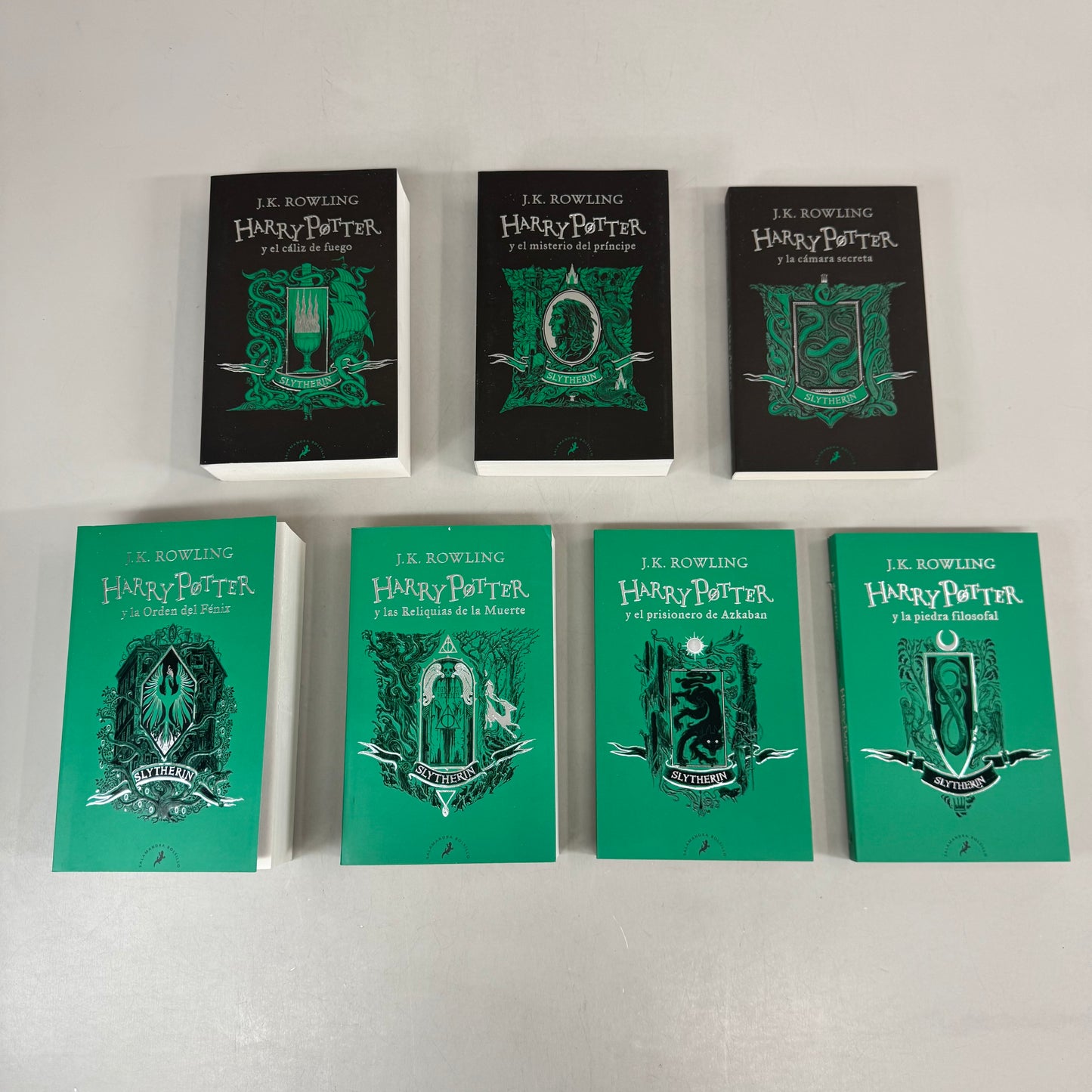 SALAMANDRA Harry Potter Ediciones De La Casa  Spanish  Slytherin (New (Other))