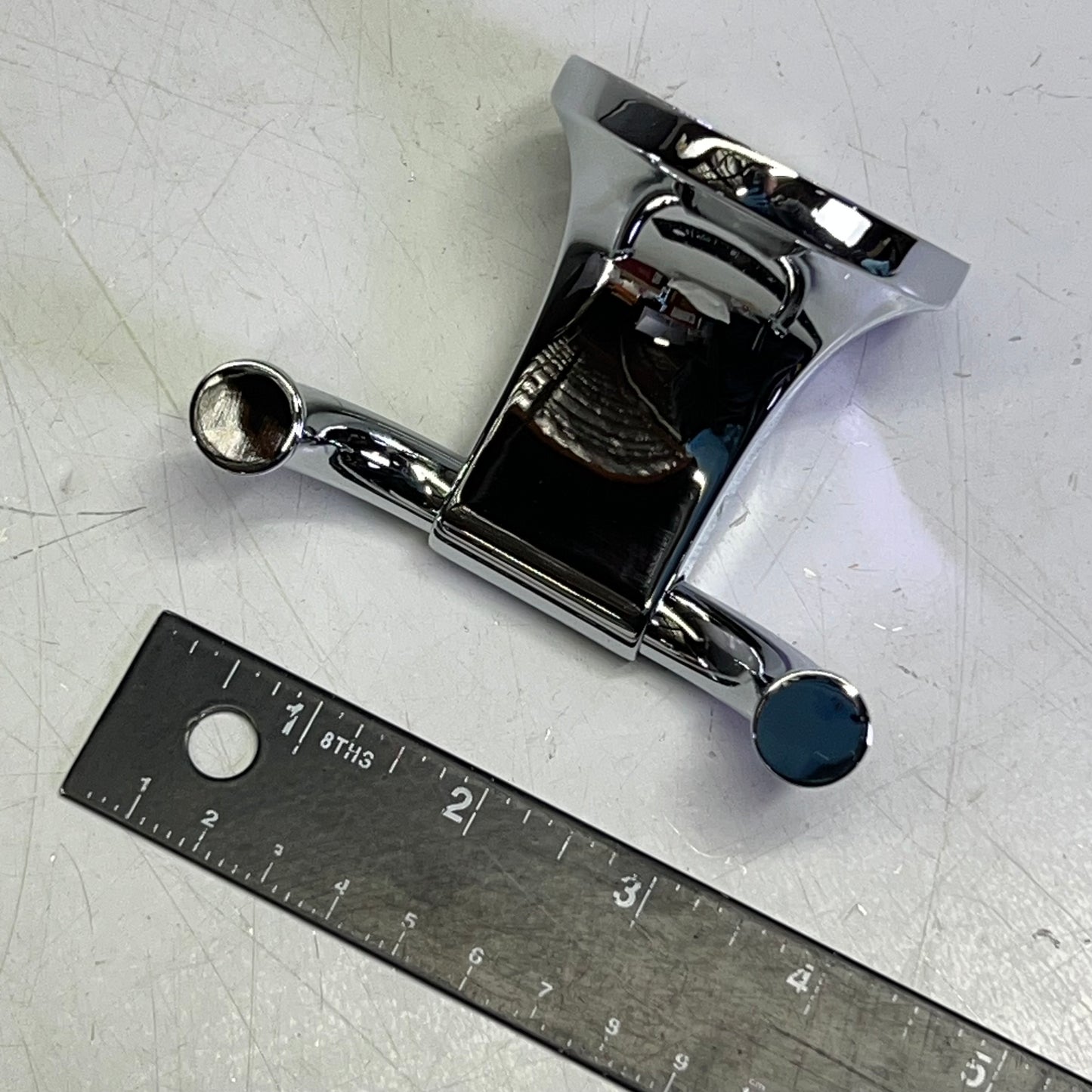 PFISTER Polished Chrome Robe Hook BRH-PFM0C