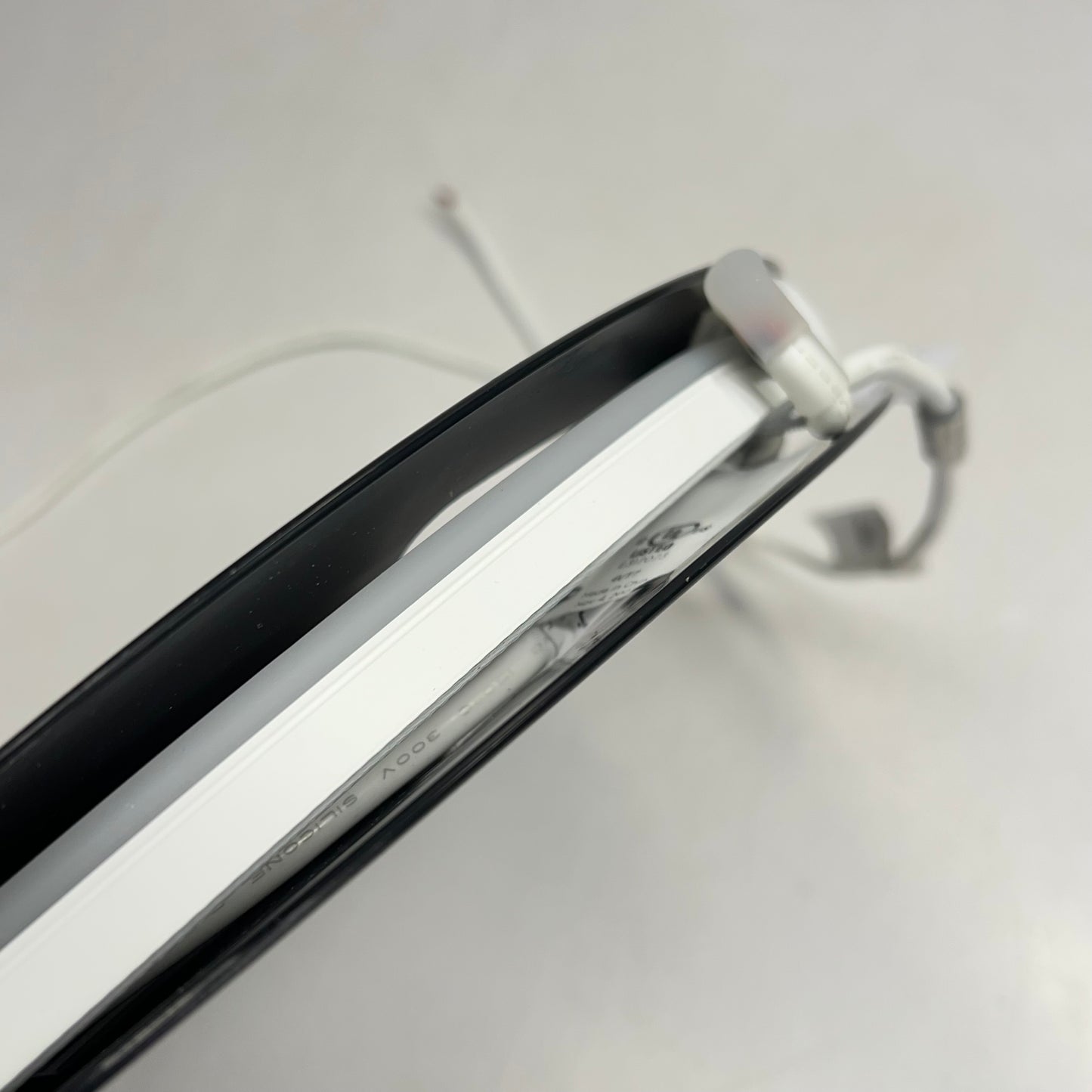 GEN LED ACOLYTE Neon Contour Led Light Strip 15'6" Adjustable Color NLC3.03OB