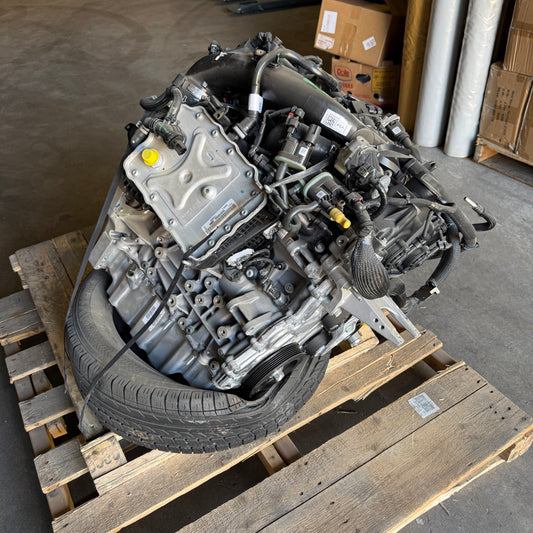 ZA@ MOPAR (Some Damage, but Never Used) Jeep Wrangler Engine (Electric / Gas?) 2020-23 04893726CB 2.0L L4 (AS-IS)