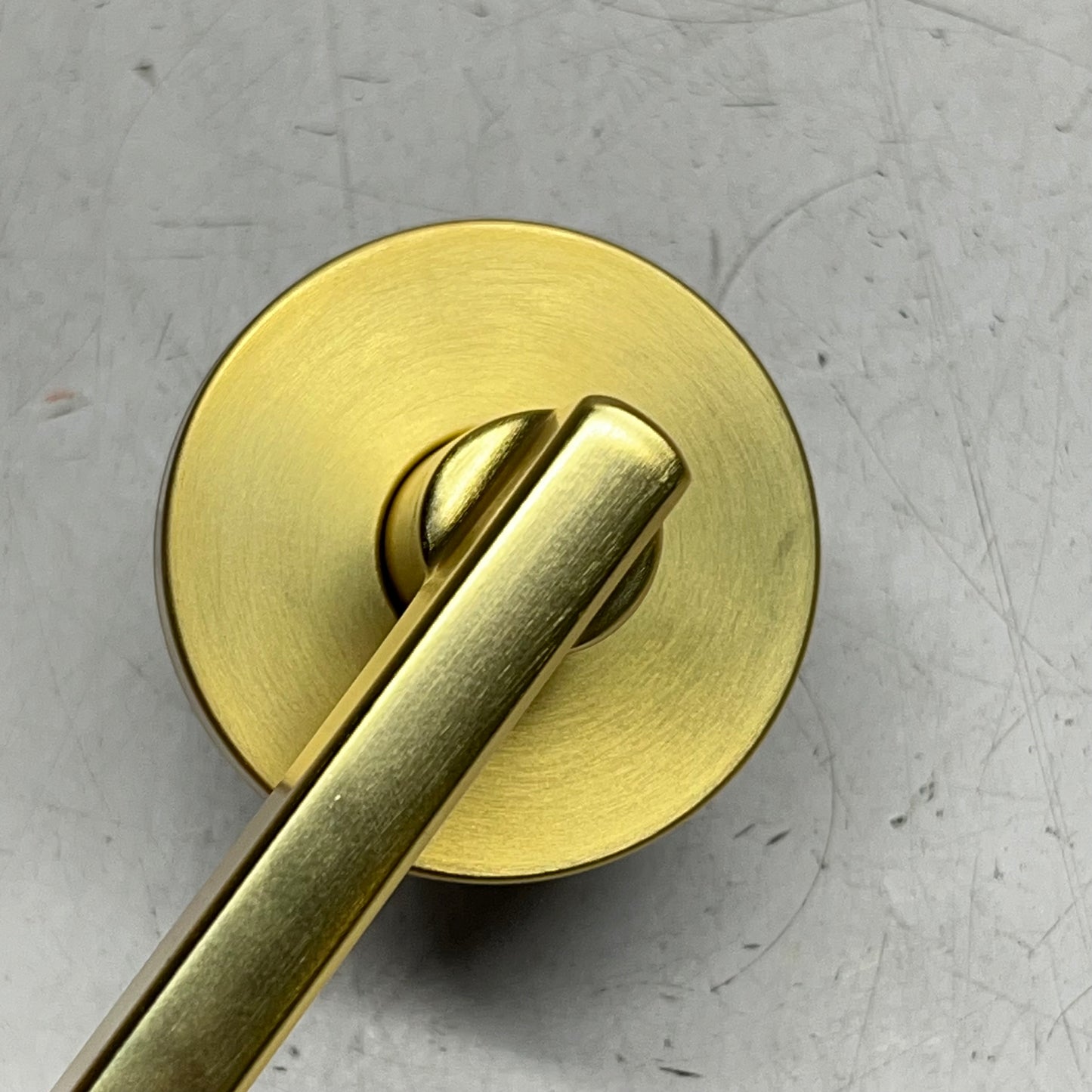 KWIKSET Halifax Passage/hall Closet Handle & Hardware Satin Brass 97200-996