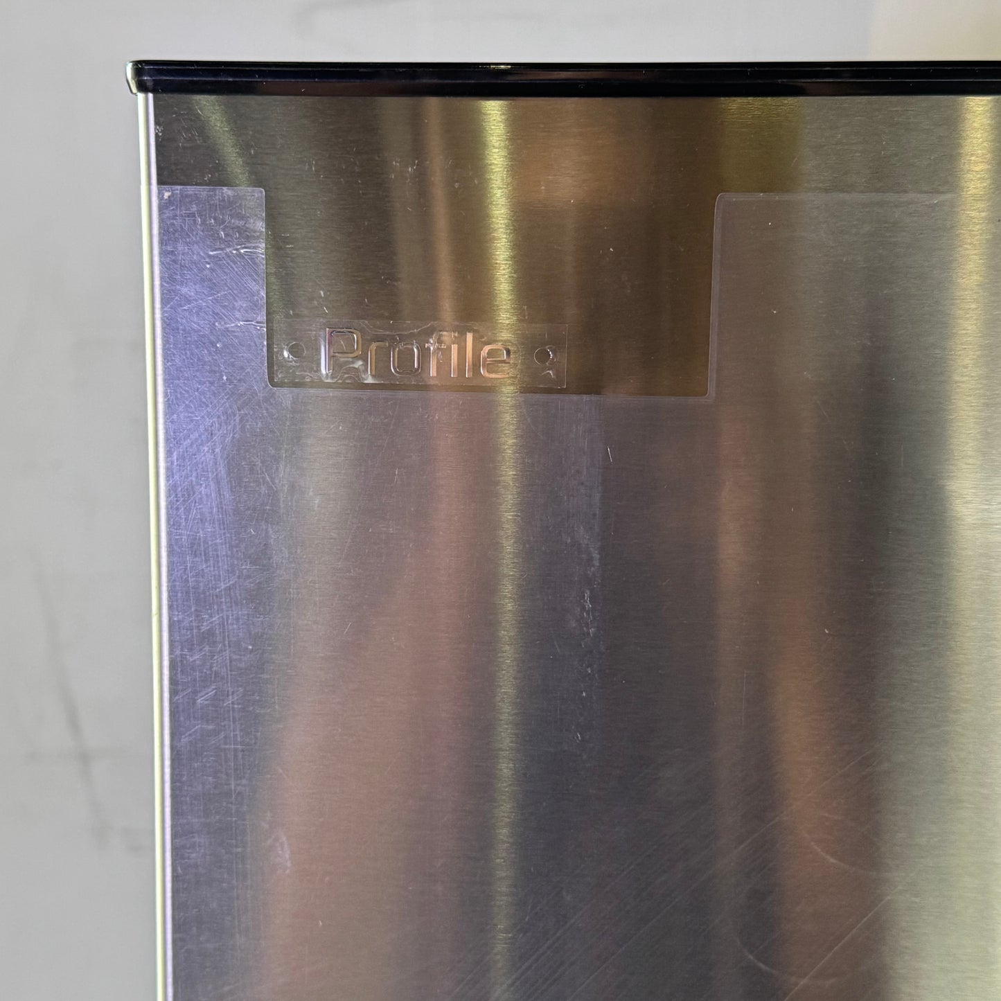 PROFILE RV Refrigerator w/ Freezer Sz 23.6" x 26.6" x 60.4" - PBV10RSTBSS