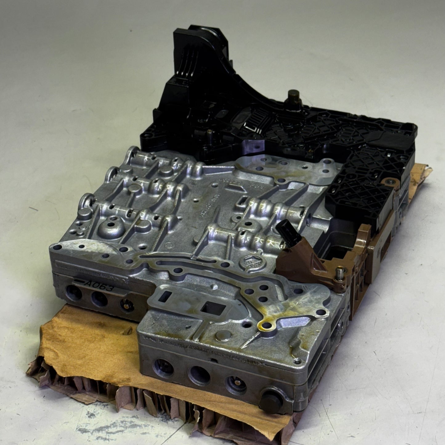 CORE AT Transmission Valve Body ZF6HP For AUDI, BMW Grey 1068198431/A063 (New Other, Distressed Box)