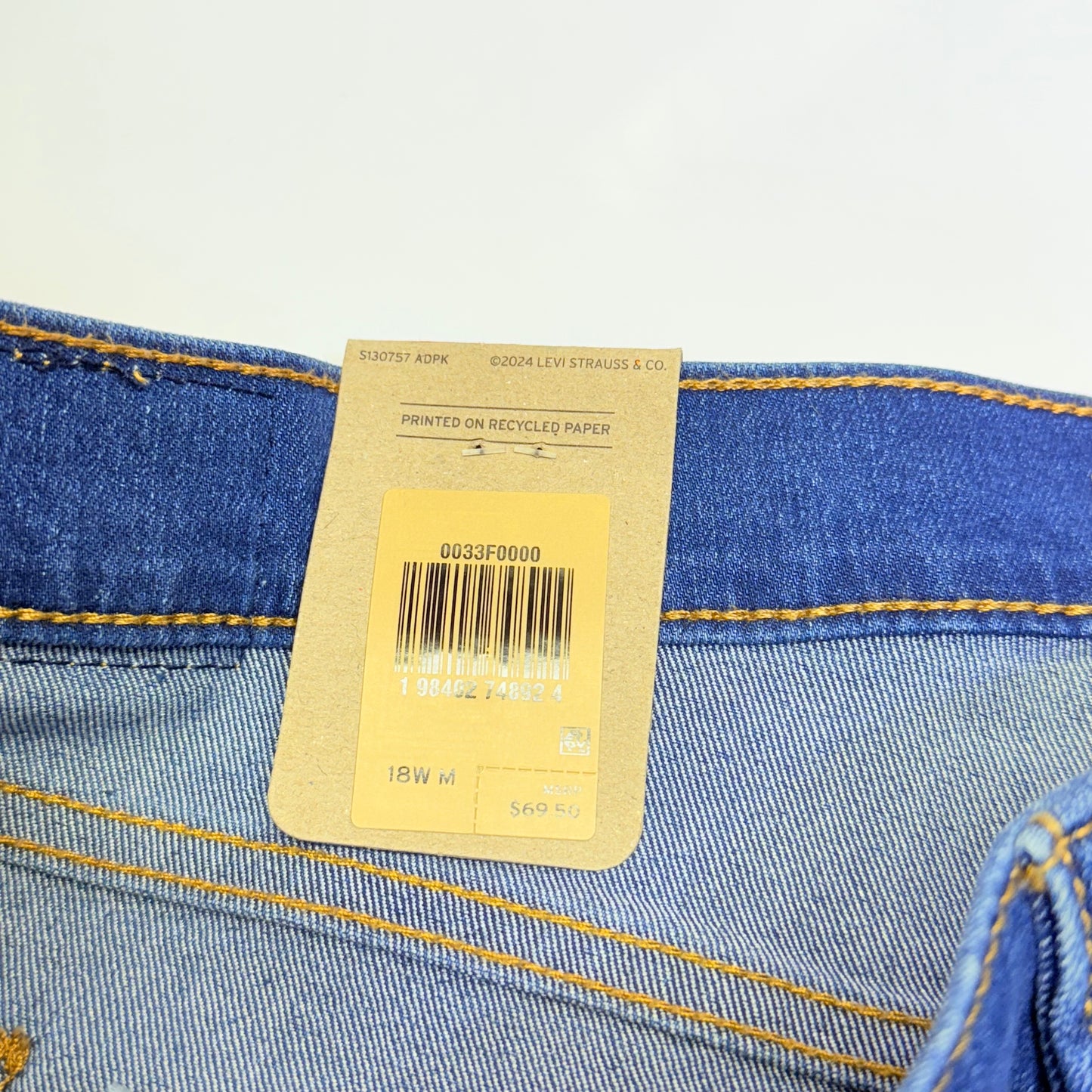 LEVI'S 318 Shaping Wide Leg Stellar Stretch Mid Rise Women's Sz 18xM (New)