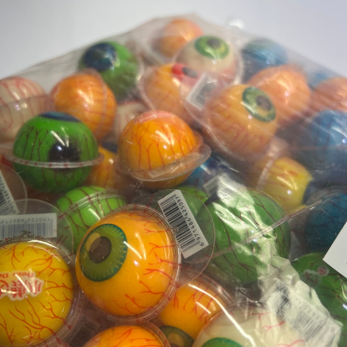 DEER DADA (5 LBS PACK) Eyeball Gummy Candy W/ Surprise Filling BB 05/26