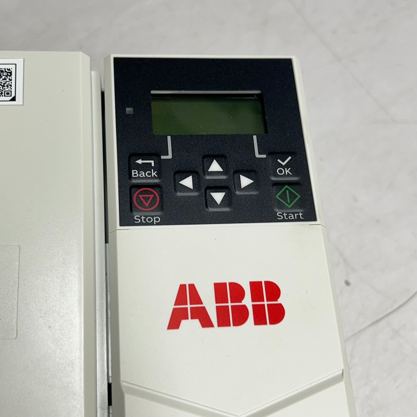 ABB Lv Ac Machinery Drive Module Iec 5.5W 12.6A 400 V White ACS180-04S-12A6-4