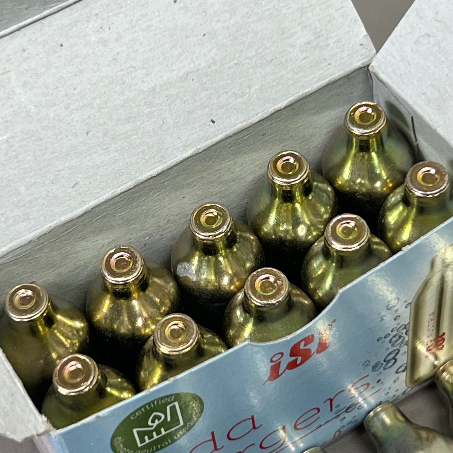 ZA@ ISI (20 Pack, 10 Per Package) Soda CO2 Siphon Chargers BB 12/28