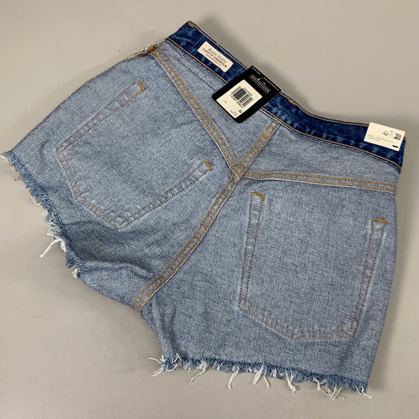 LEVIS 501 Original Fit High Rise Shorts Medium Wash Women's Sz 25 Mega Vibe Blue