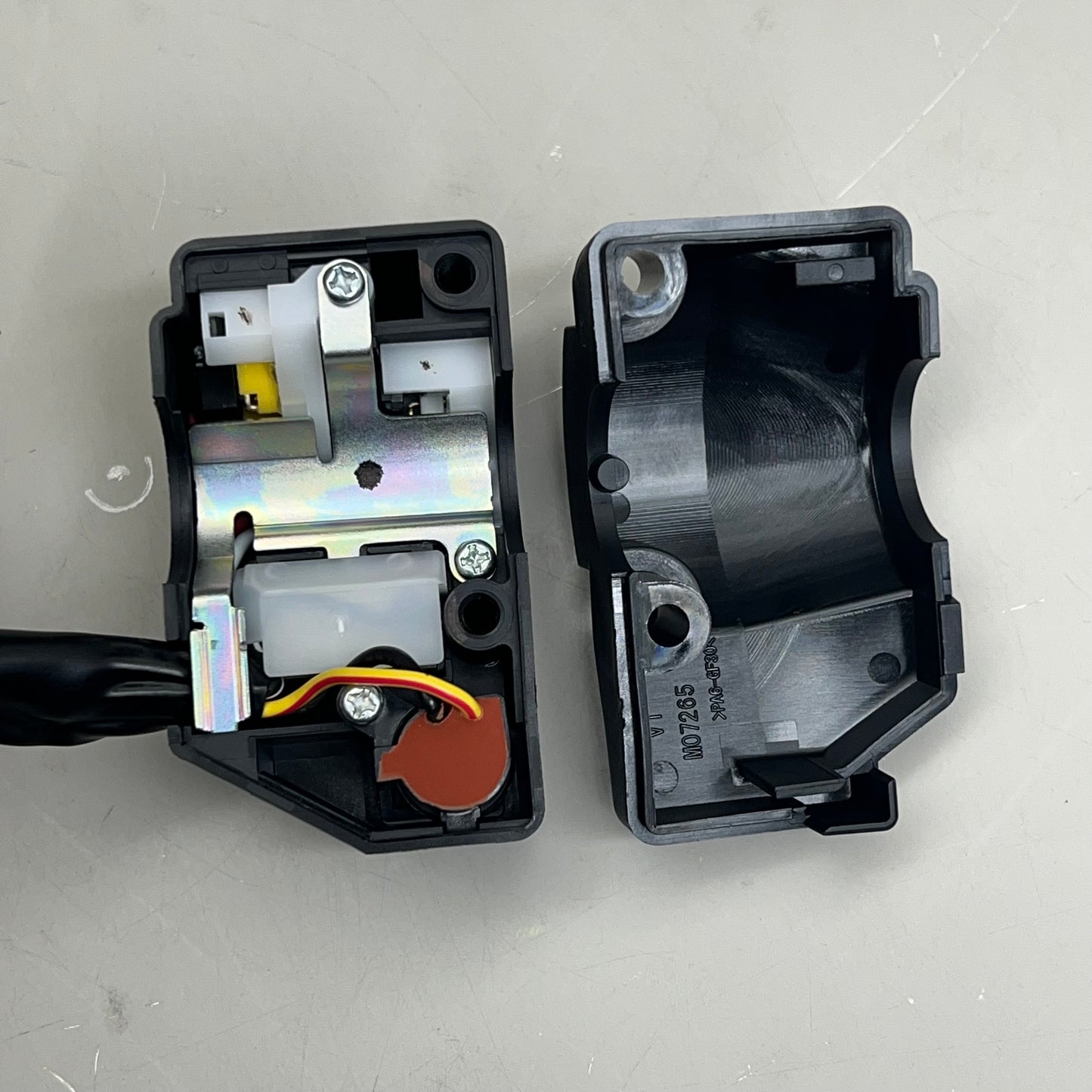 HONDA Switch Assembly Lighting & Engine Starter Genuine OEM 35200-HM8-B00