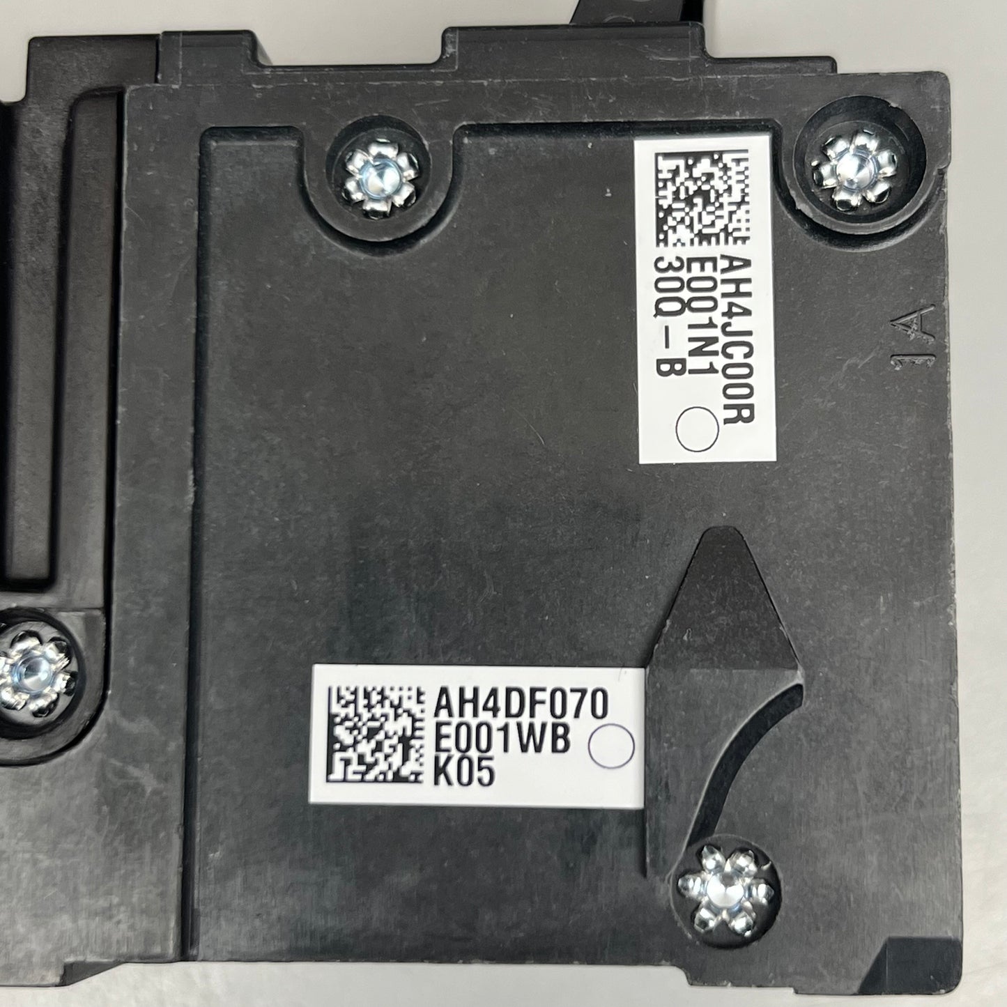 SIEMENS Circuit Breakers 30A Model: QE230