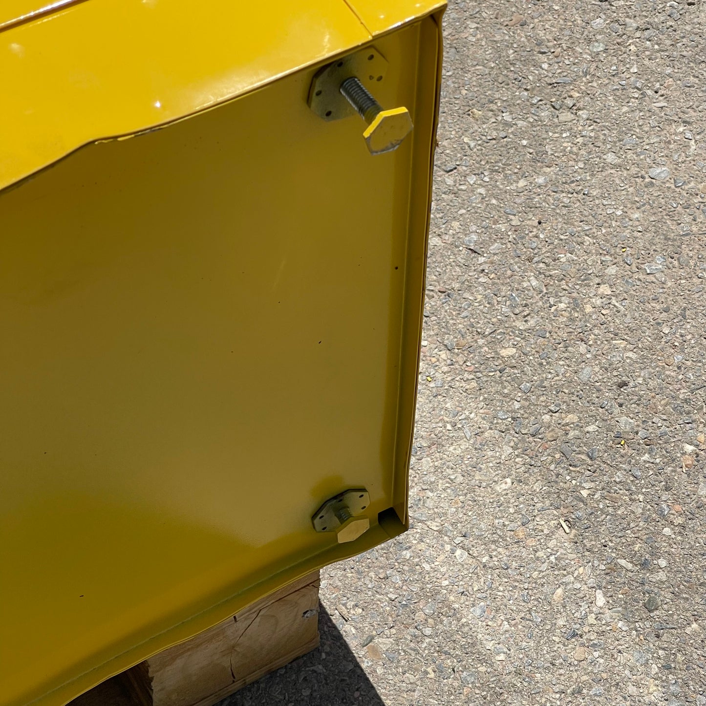 Z@ JUSTRITE Sure-Grip EX Flammable Liquid Storage Cabinet 45 Gal Capacity 65"x43.5"x18" 894520 (AS-IS)