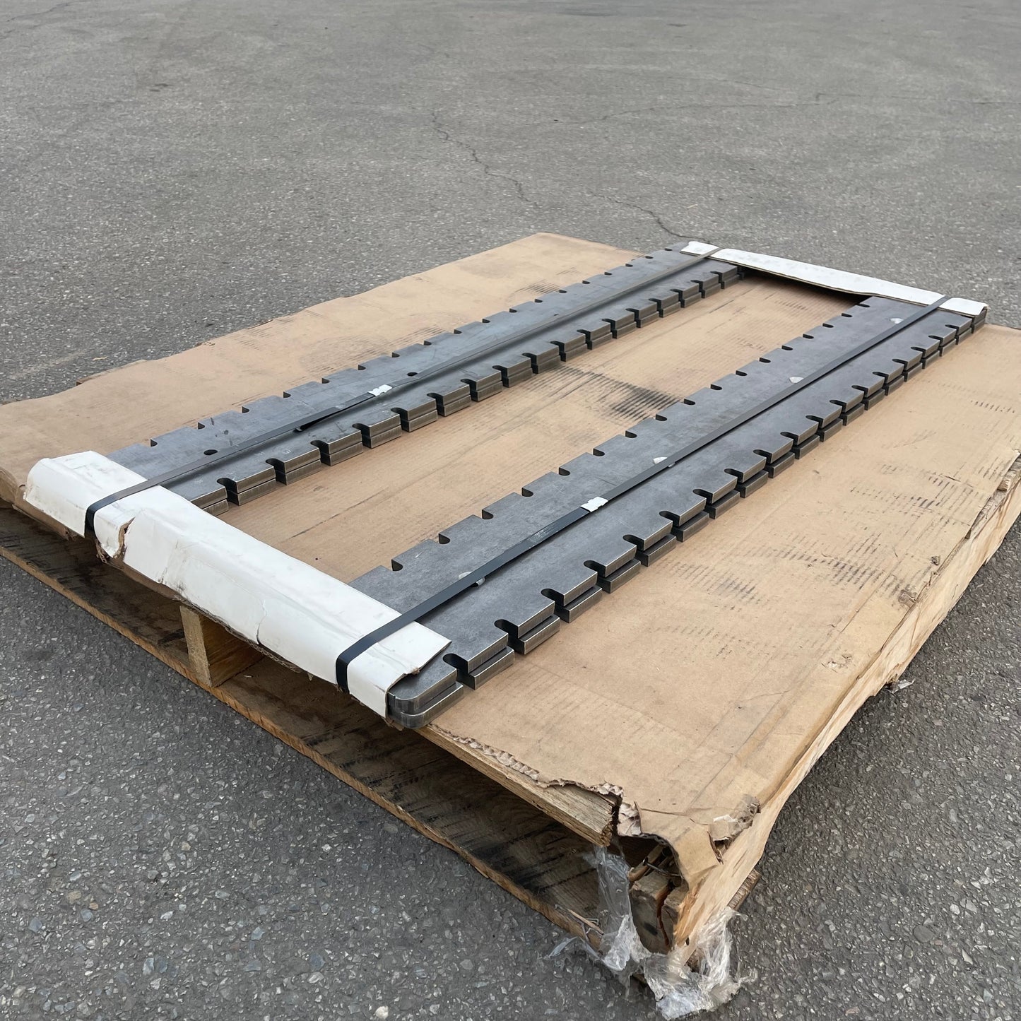 MICROFORM PRECISION 480 Trail Dozer Slop Board Assembly 48”x6” 0500-436-1