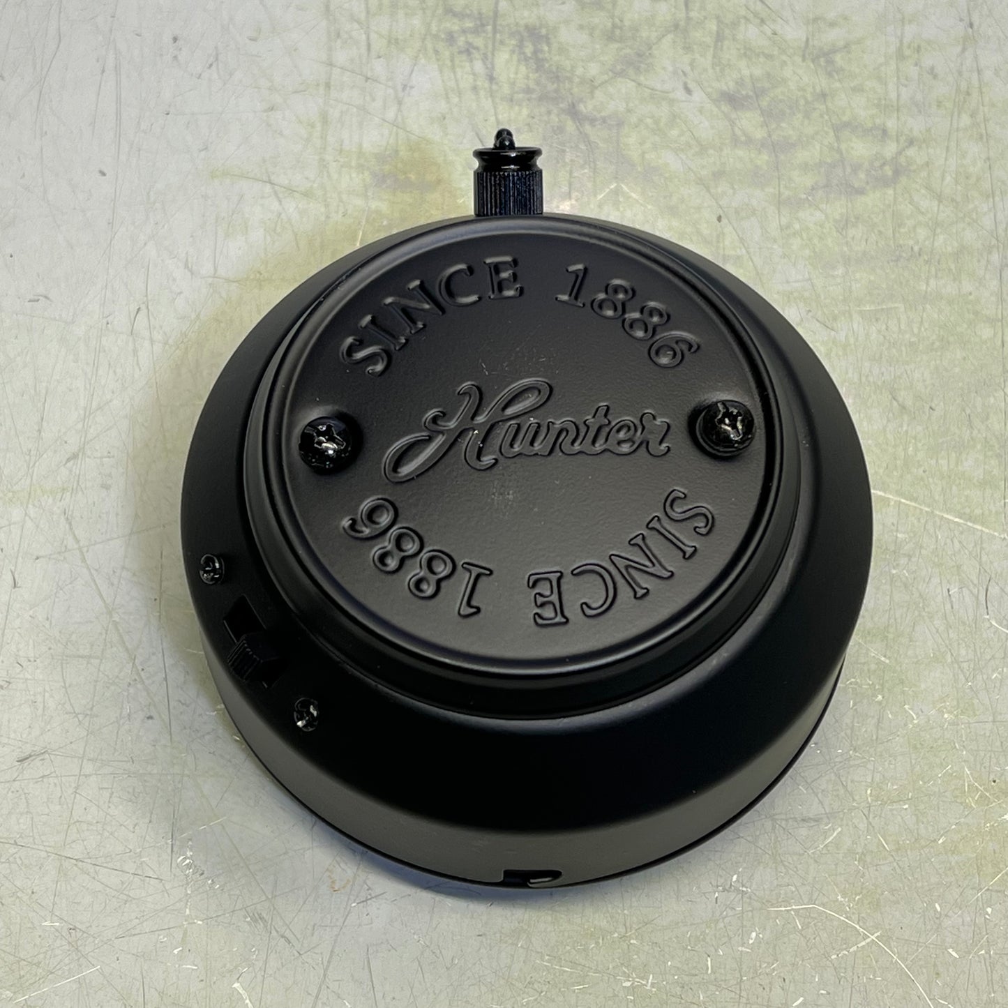 HUNTER Terrace Cove Outdoor Flushmount Fan  4196 CFM 37 Watts Black 51581