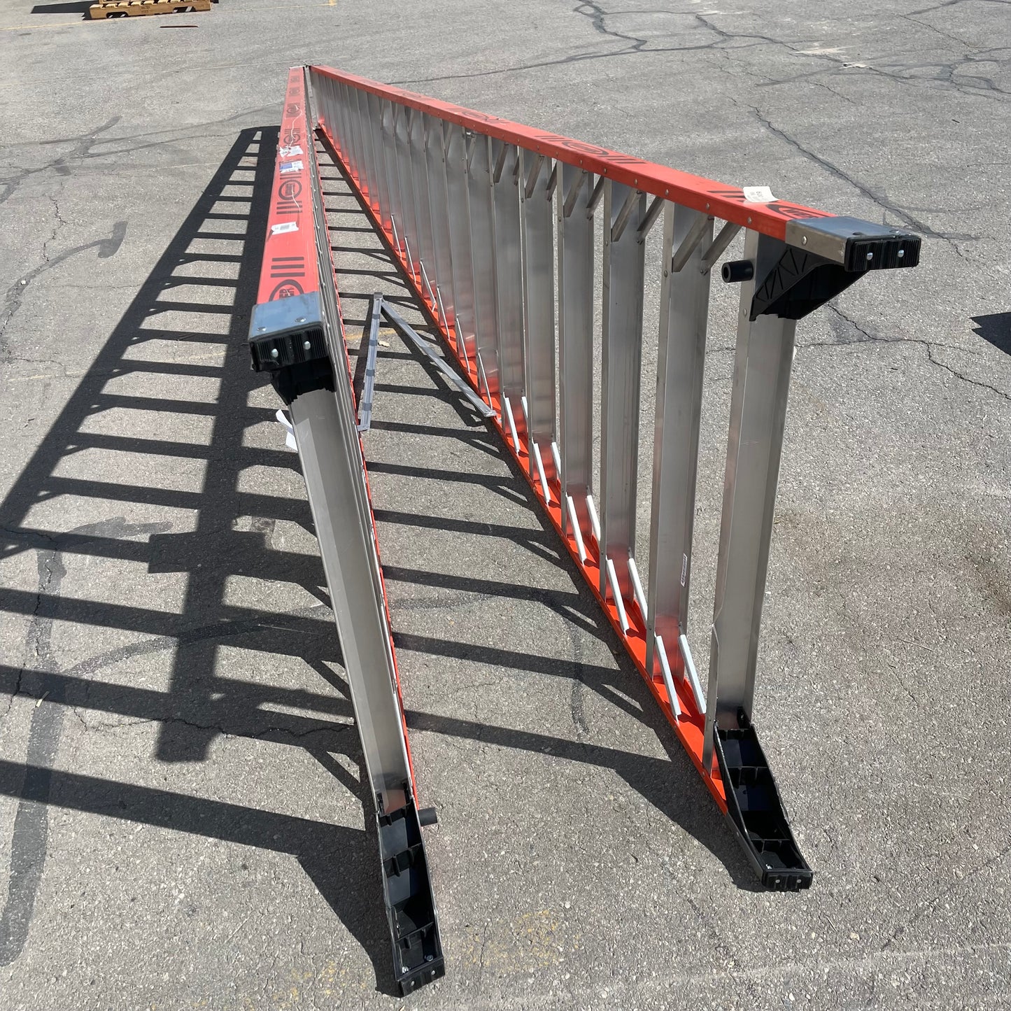 Z@ WERNER Fiberglass Twin Ladder 20 ft, 300 lbs cap Orange T7420 (Missing Support)