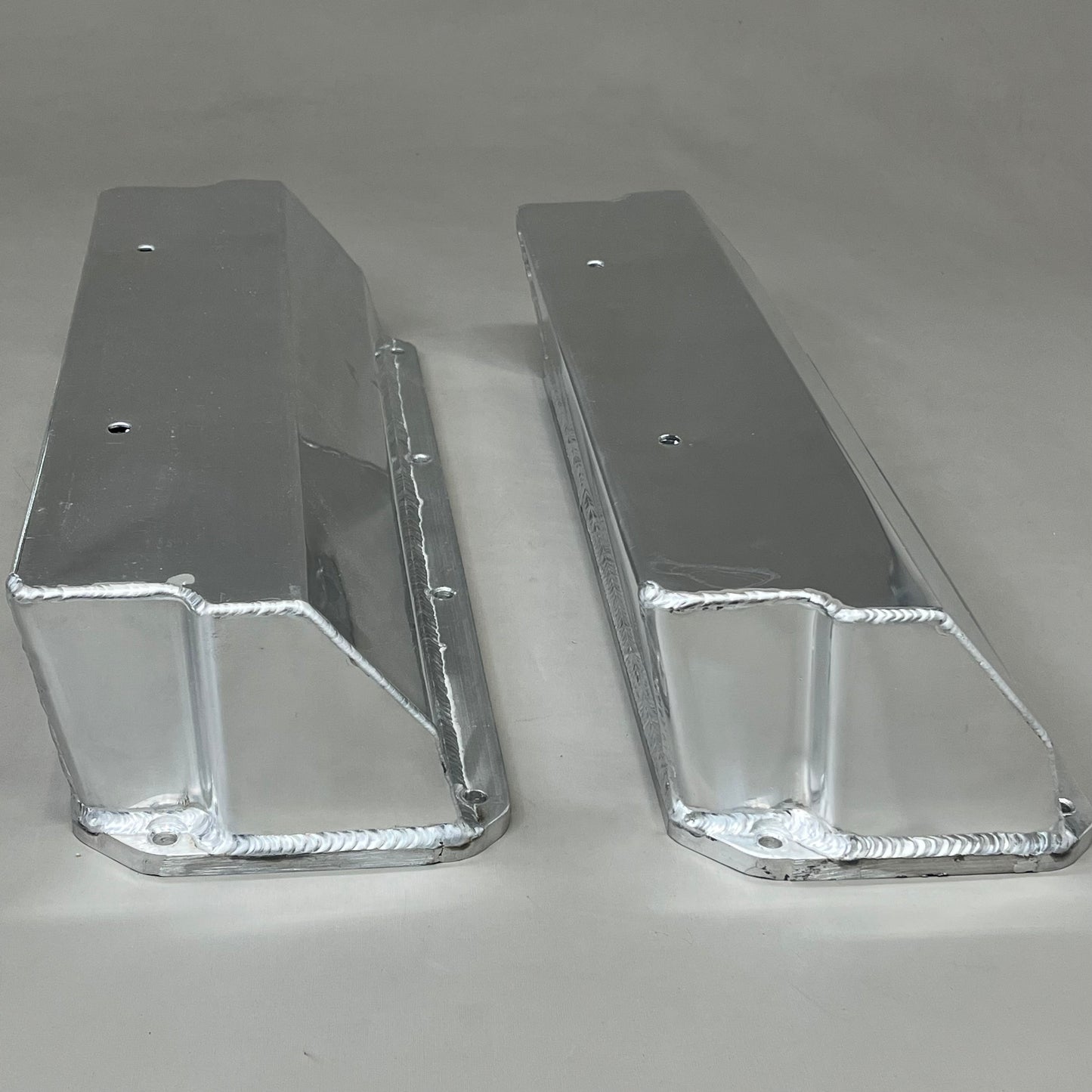 SPEEDMASTER Valve Covers Cleveland Polished Fabricated Aluminum PCE314.1170