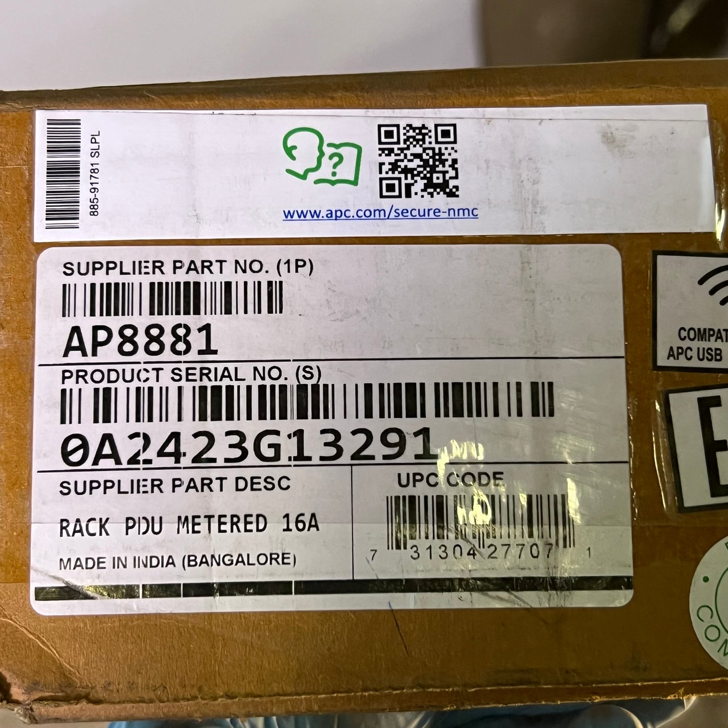 APC SCHNEIDER ELECTRIC Rack Pdu Metered 16A Sz 70.51"H x 2.20"W x 1.73"D AP8881