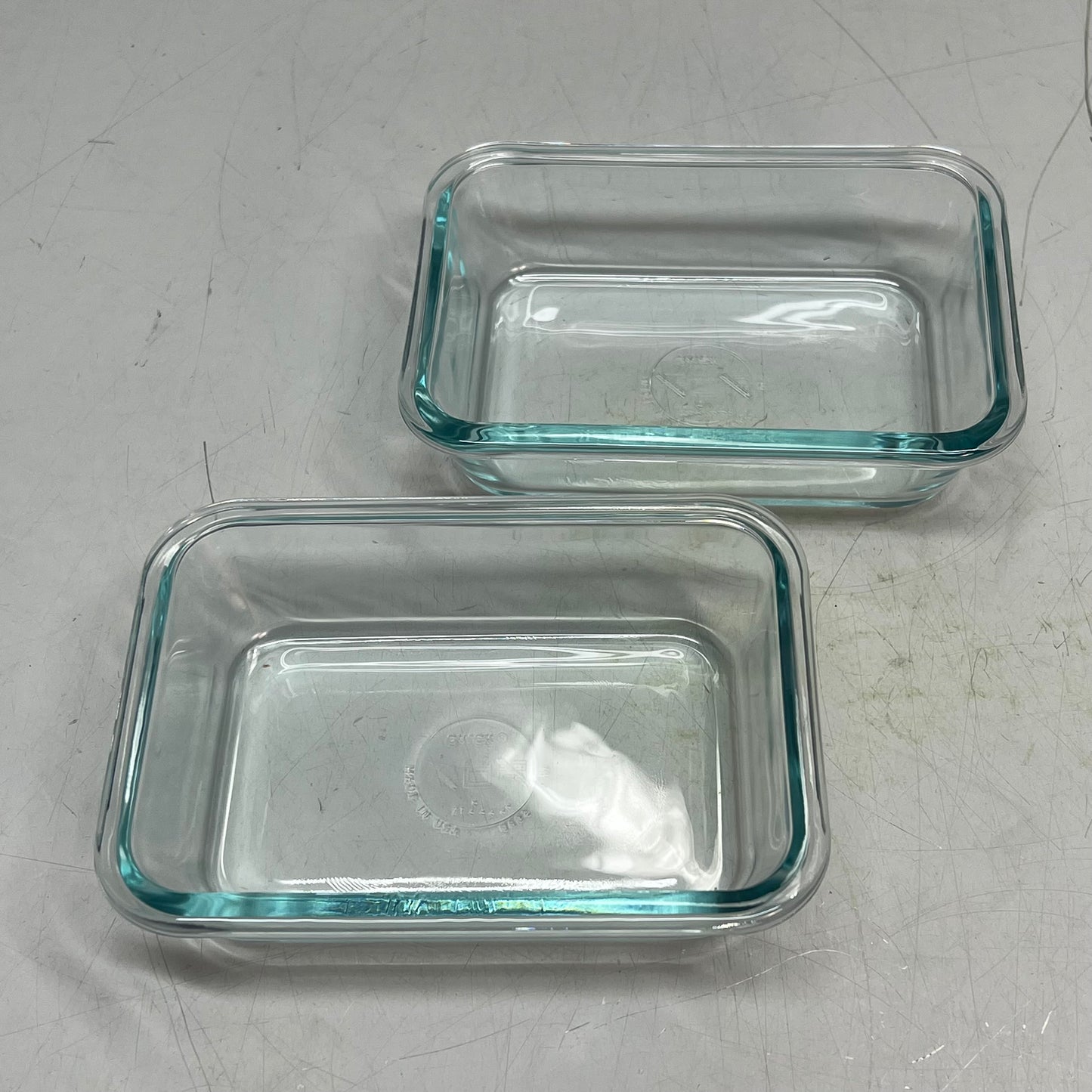 ZA@ PYREX (8 PIECE SET) FreshLock Rectangular Glass Storage Set 2, 6, & 8 Cups Containers  Clear/Red 1149251 A