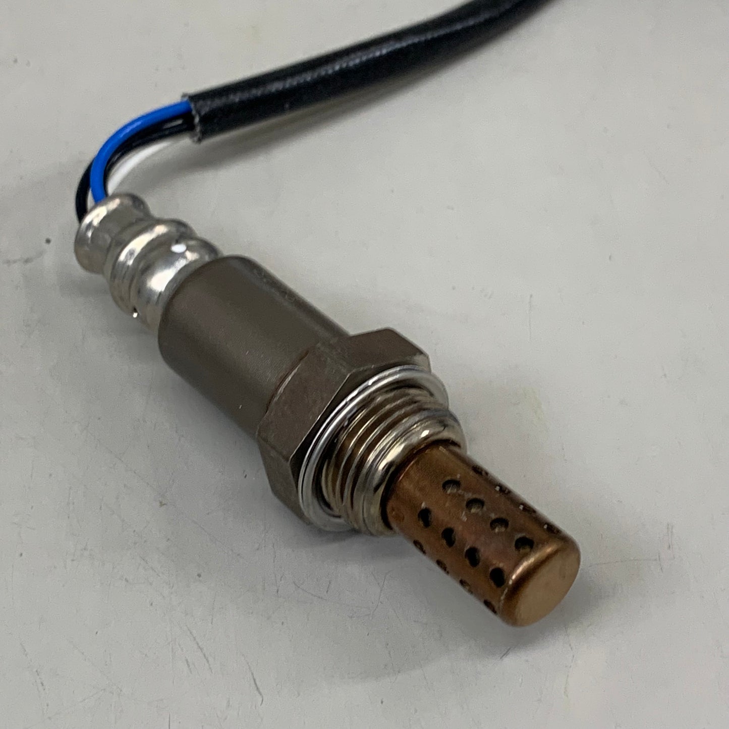 DENSO Oxygen Sensor for Chevrolet, Hummer, Isuzu, GMC etc 234-4331