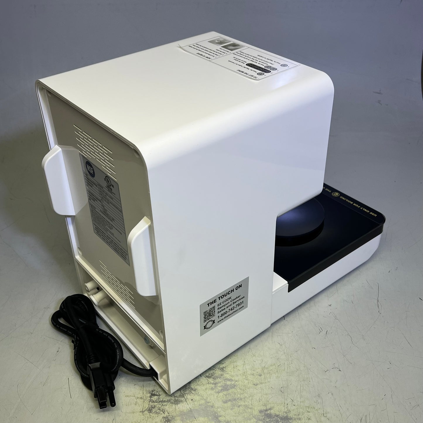 EZ COOK The Touch On Compact Ramyun Cooker Adjustable Settings White/Black H5600
