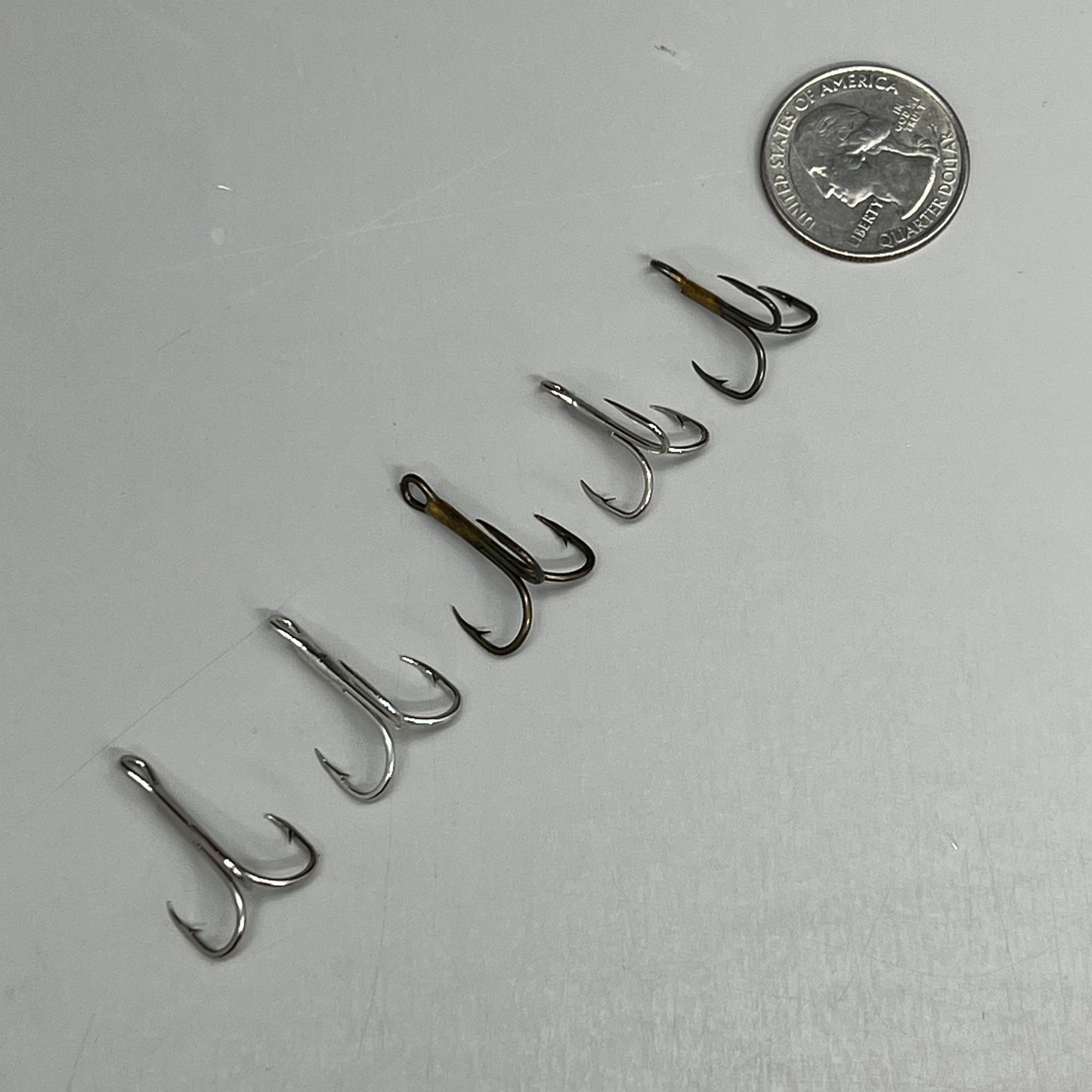 EAGLE CLAW (2 PACK) Treble Hook Assortment Variety Sizes Bronze/Chrome 25pc 610