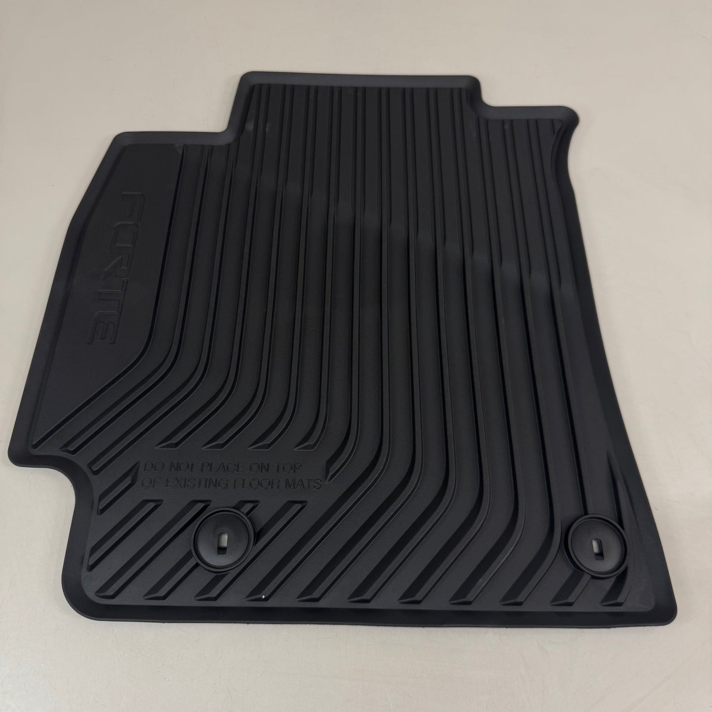 KIA (4 Piece) All Weather Floor Mats Complete Set for Forte 2020-2024 Black M6F13AC000