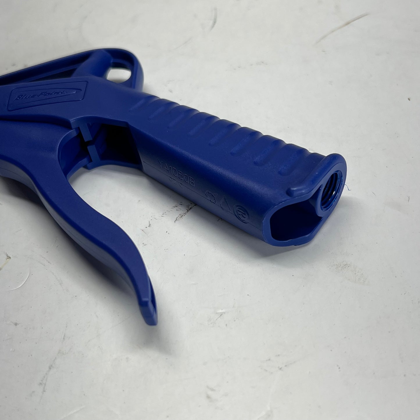 ZA@ BLUE POINT Blow Gun Pistol Grip Bent Flex Tube 10-1/4″  Blue YA1050B