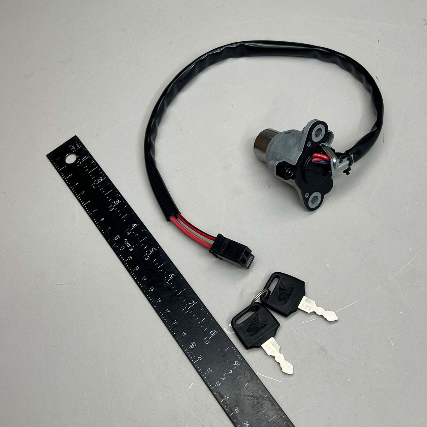 Honda 06115-GEZ-000 Ignition Switch Assembly with 2 Keys