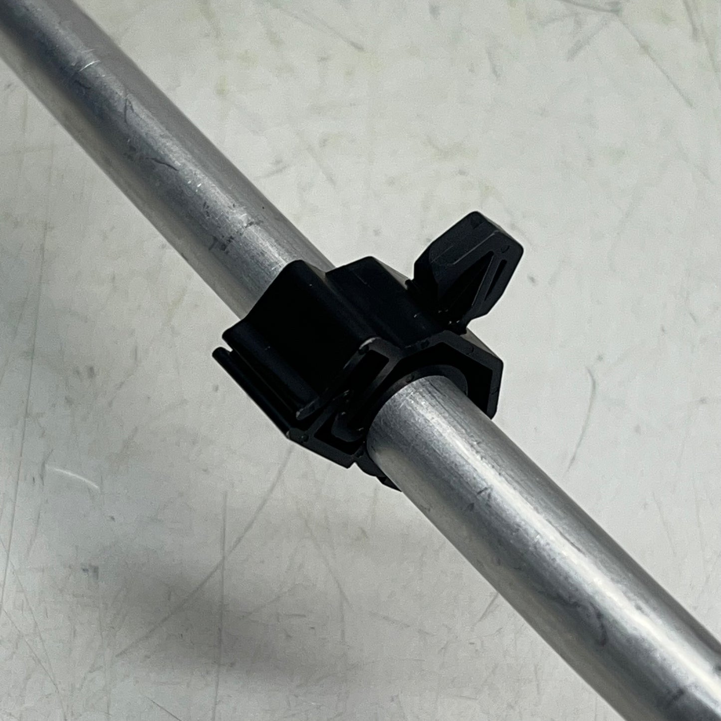 FOUR SEASONS A/C Refrigerant Hose Assey For GMC, Sierra & Chevrolet Models 66201