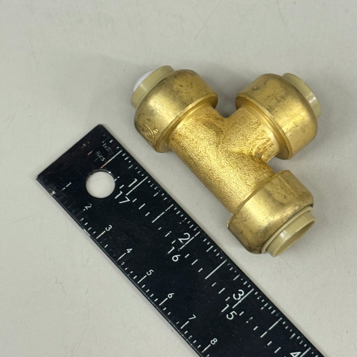 JONES STEPHENS  Push Global Brass Tee 1/2" Brass C77440LF