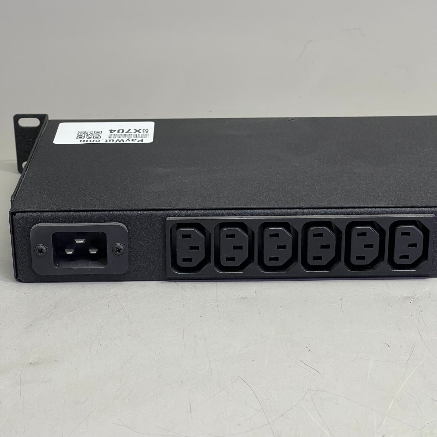 VERTIV Geist Power Distribution Unit BRE160-002/16 (Used, Working)