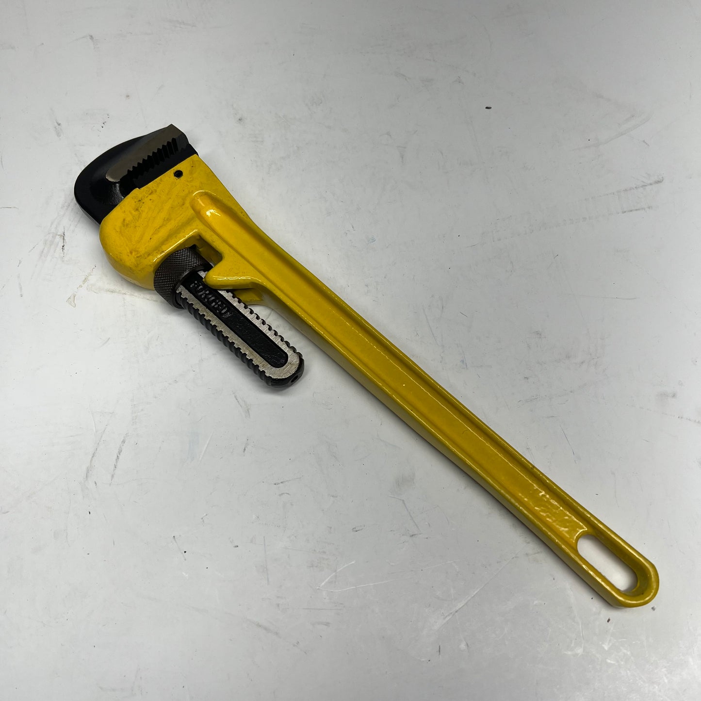 Professional Grade Plumbing Tool Sturdy Cast Iron Housing 18" Yellow 61255