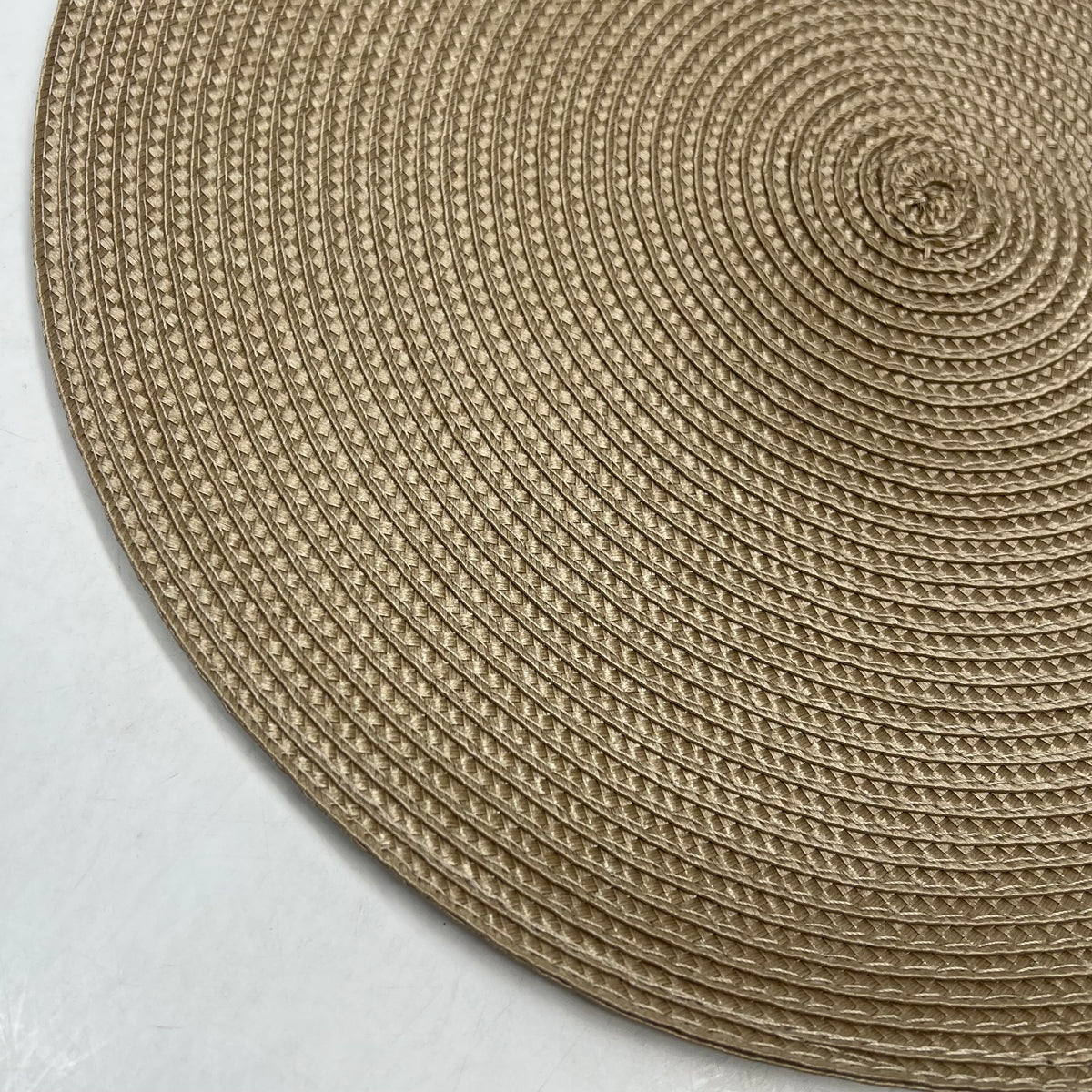 NOW DESIGNS (4 PACK) Disko Placemat 100% Woven Polypropylene 15" Dia Taupe