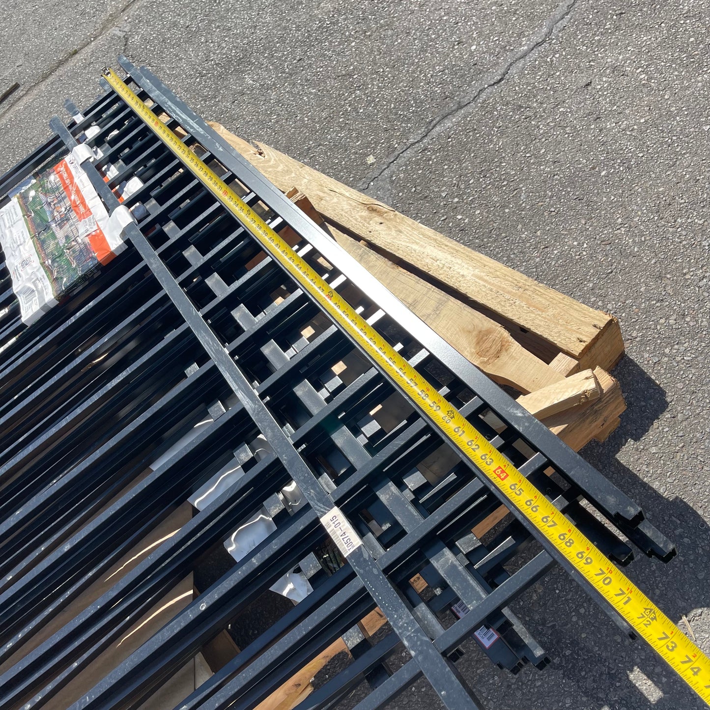 ZA@ Pallet of TUFFBILT Mitchel 3 Rail Fence Panels 5’x6’ ~60 lbs ALUMINUM (NEW)