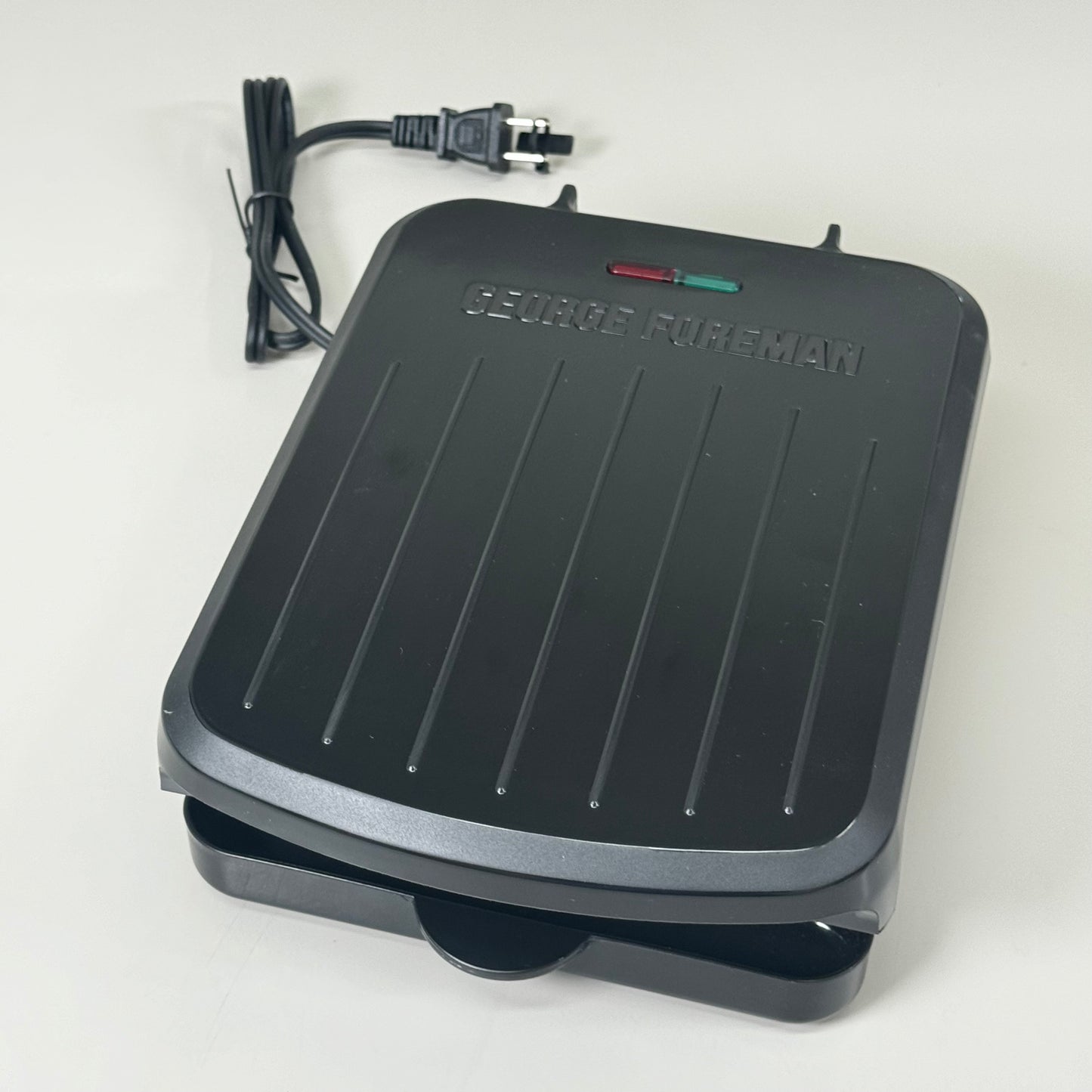 GEORGE FOREMAN Individual Sized Grill & Panini Press 1" Hinge Black GRS040BC AS-IS