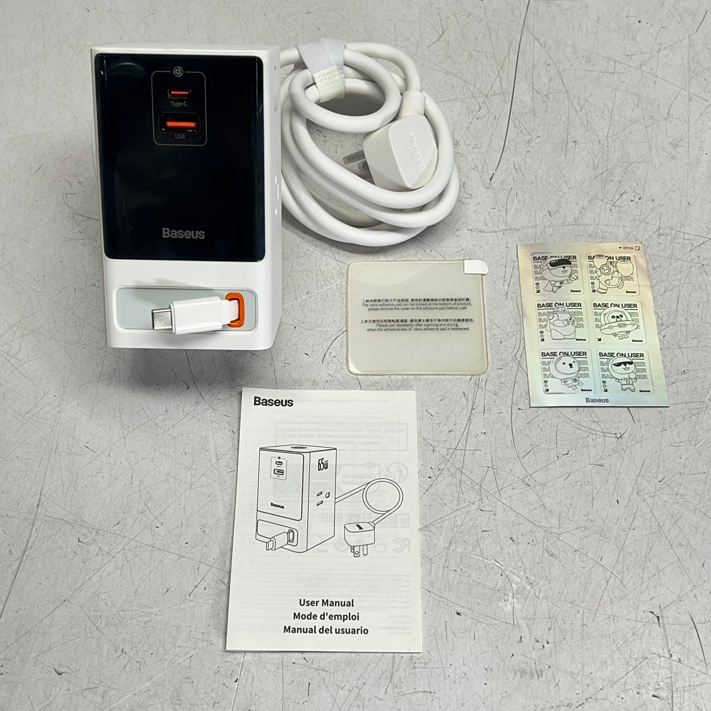 BASEUS Powercombo 6 in 1 Charging Station Simultaneous Fast Charging 65W White