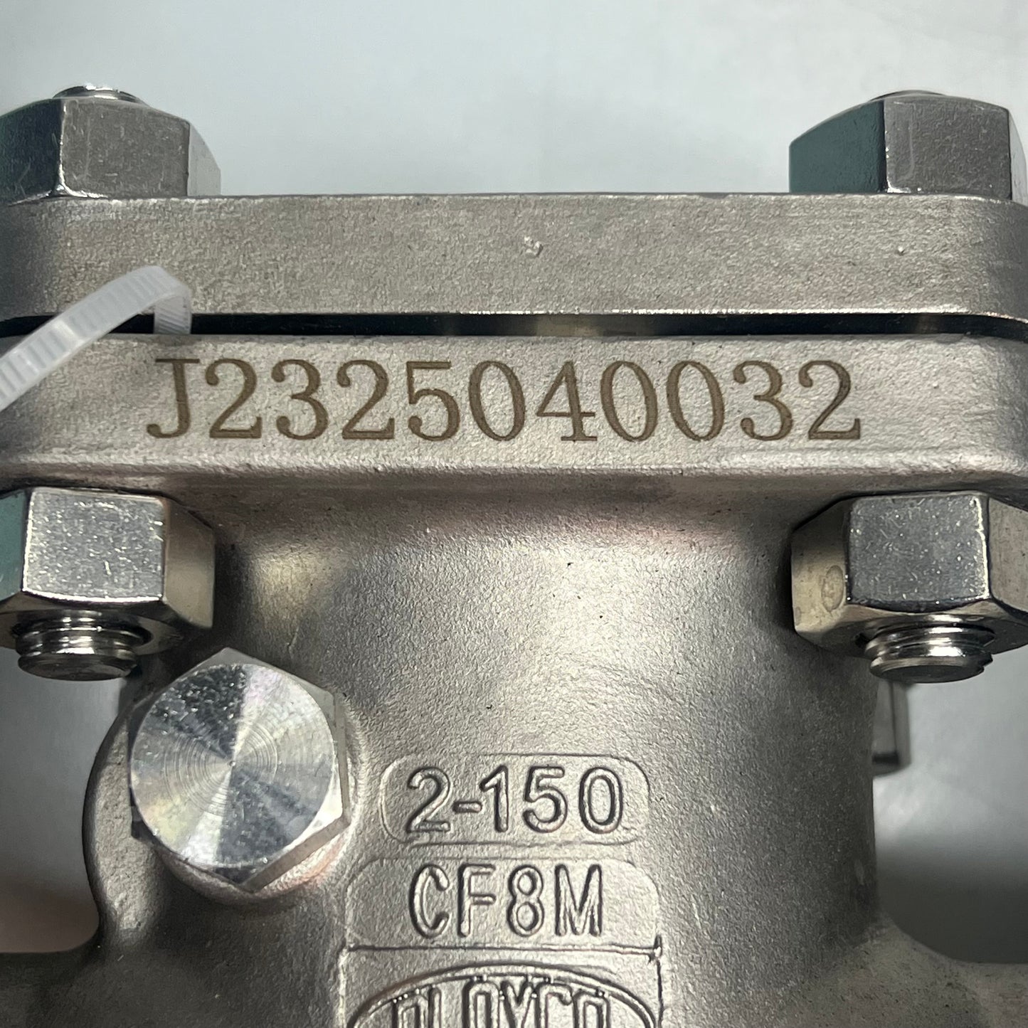 ALOYCO Integral Seat Swing Check Valve 150 Flange API Trim 10 316SS 2" 377C02020