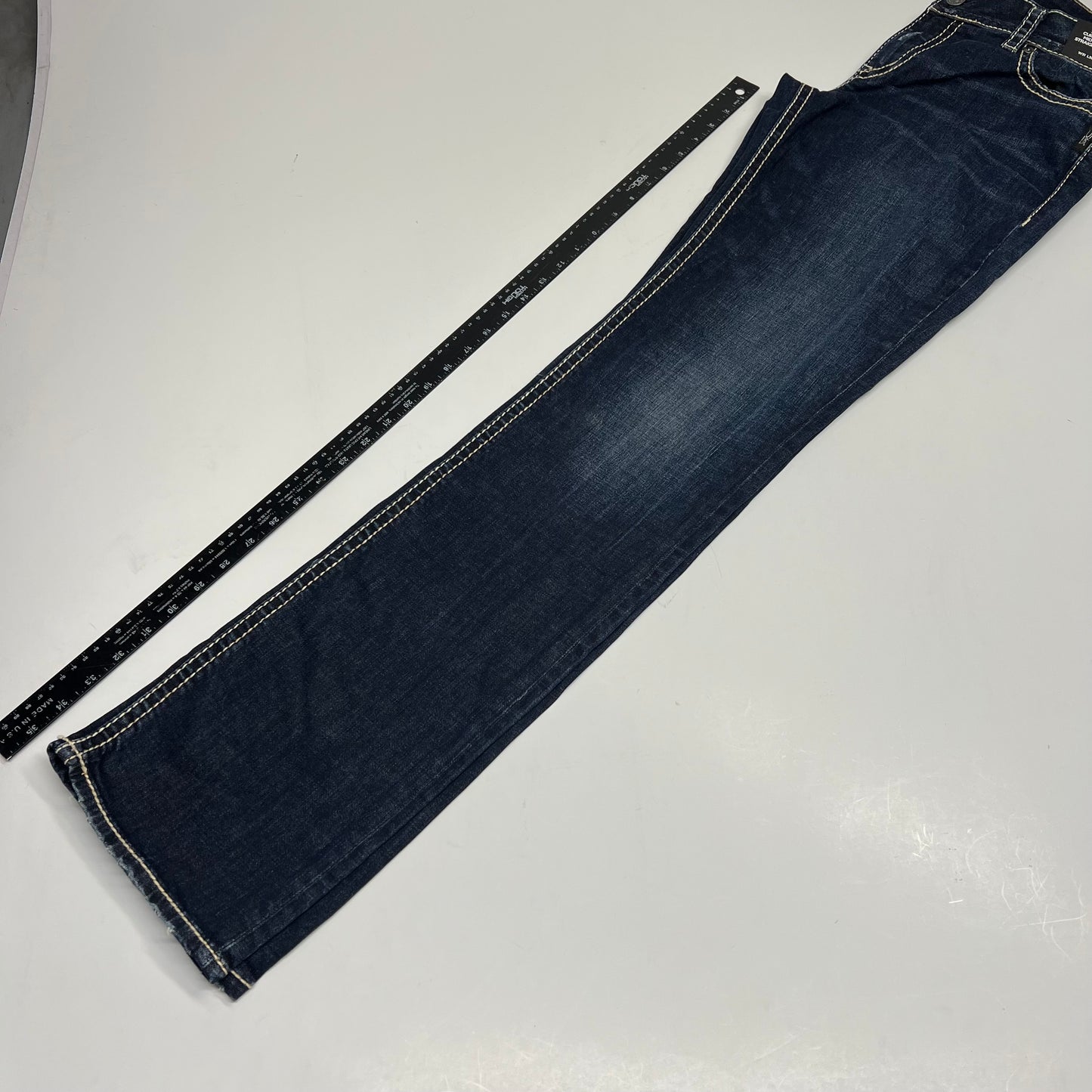 SILVER JEANS CO Mid Rise Straight Luxe Stretch Jean Women's Sz 31/36 Aurora
