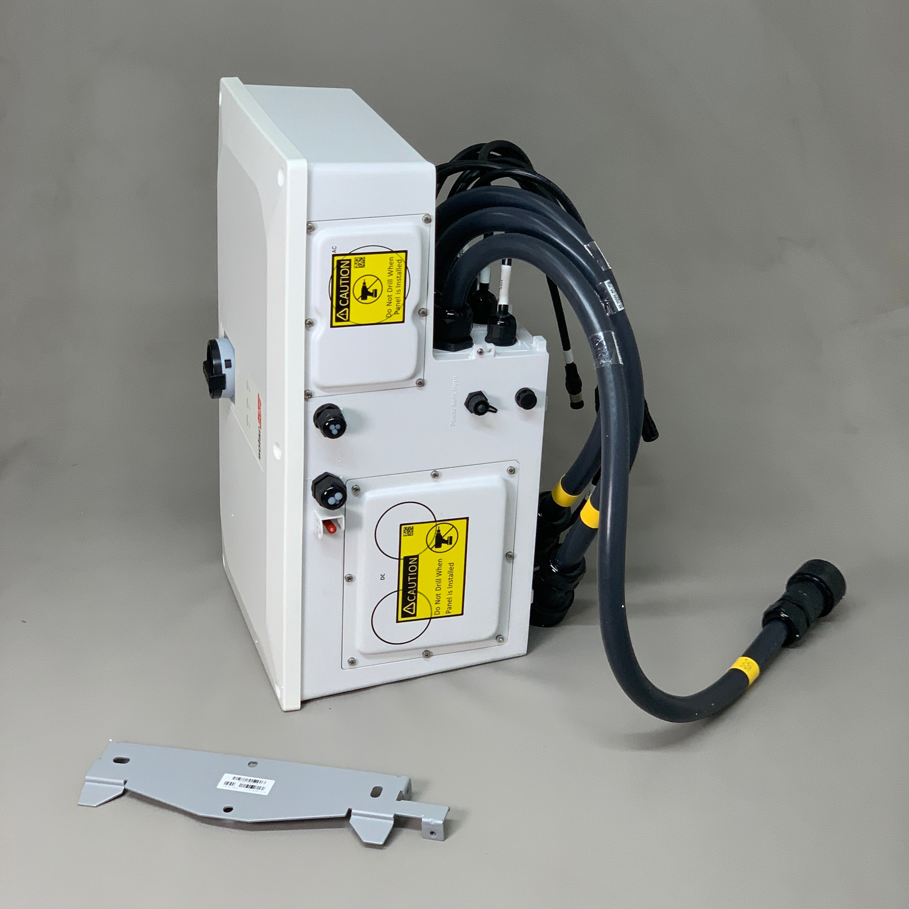 SOLAREDGE Three Phase Non-Isolated String Inverter With Synergy Techno ...