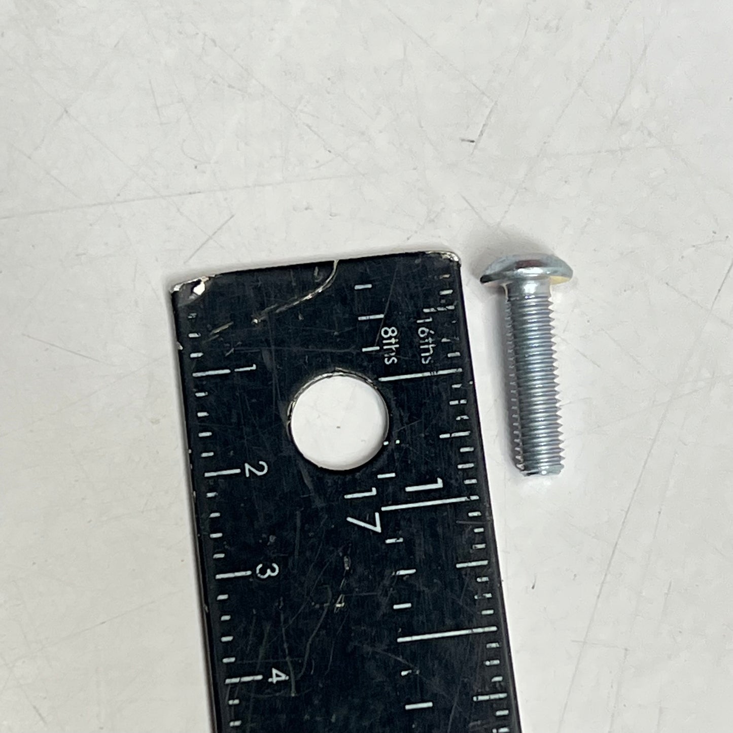 STANLEY (2 PACK) Button Head Socket Screw Alloy Steel 10-32 x 3/4" 353-2312-01