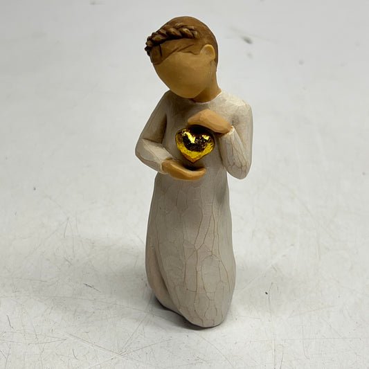 WILLOW TREE Kept Forever in the Heart Hand Sculpted Resin Figurine 5.5" 26132