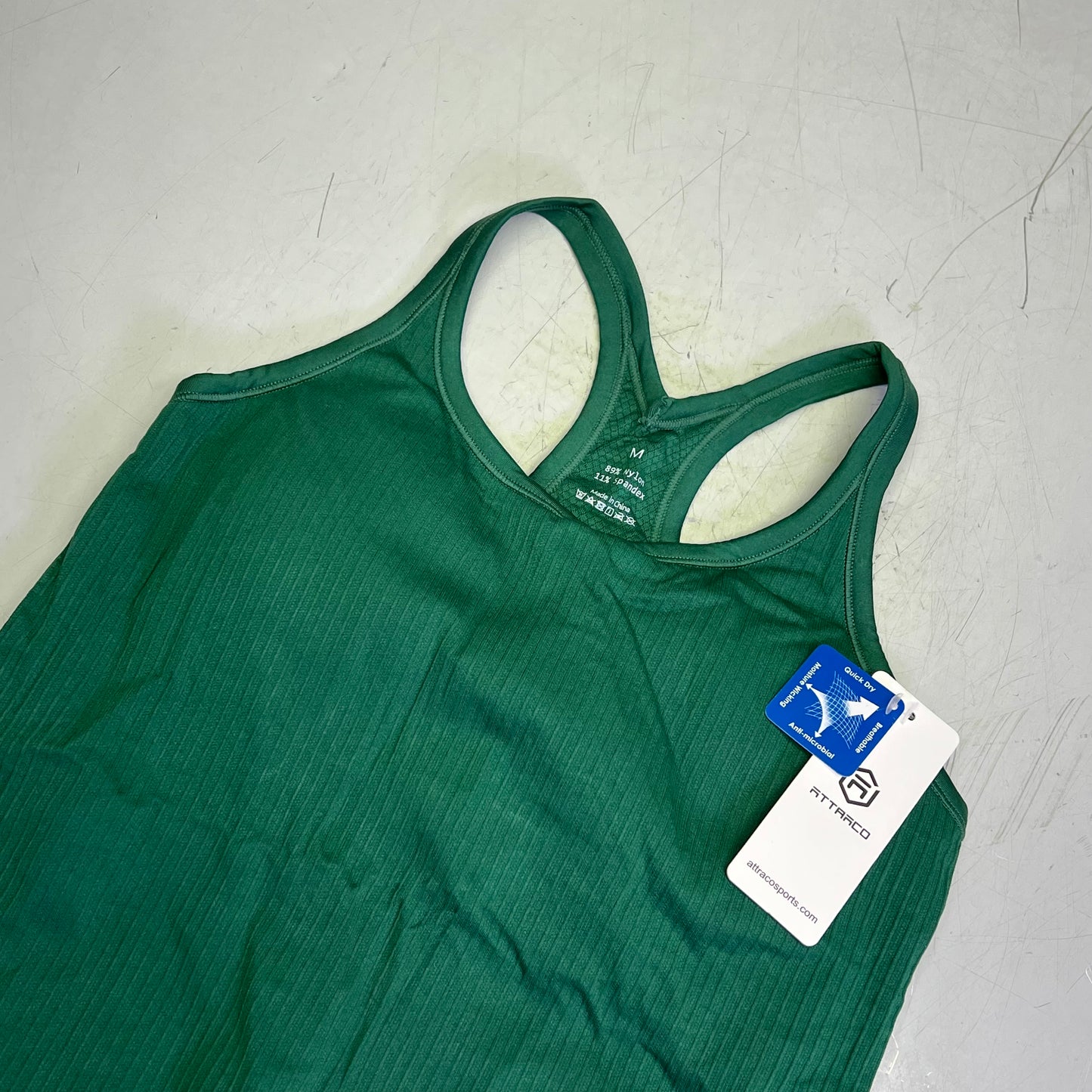 ATTRACO Ribbed Racerback Scoop Neck Athletic Tank Top Women's Sz M Grass Green
