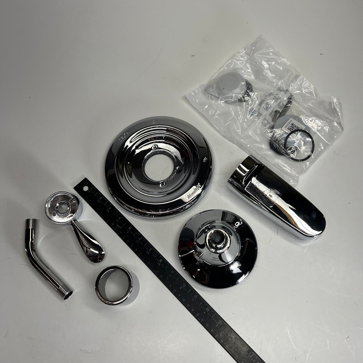 DELTA Monitor 17 Series Tub & Shower Trim Water Efficient  Chrome T17430