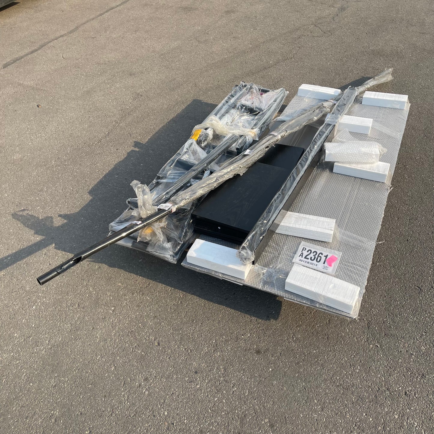 ZA@ Pallet of MIXED Desk Parts, Spa Parts, UV PVC, & Ladder (AS-IS)