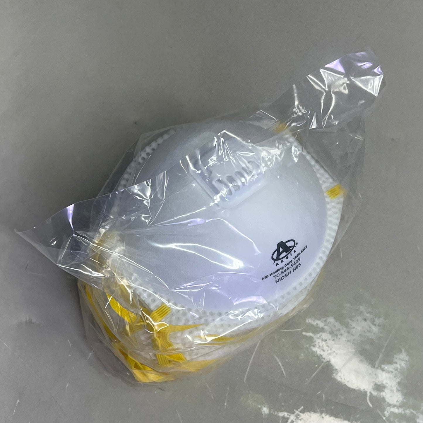 AEGIS (2 PACK, 10 per Box) N95 Disposable Respirator & Exhalation Valve 152625