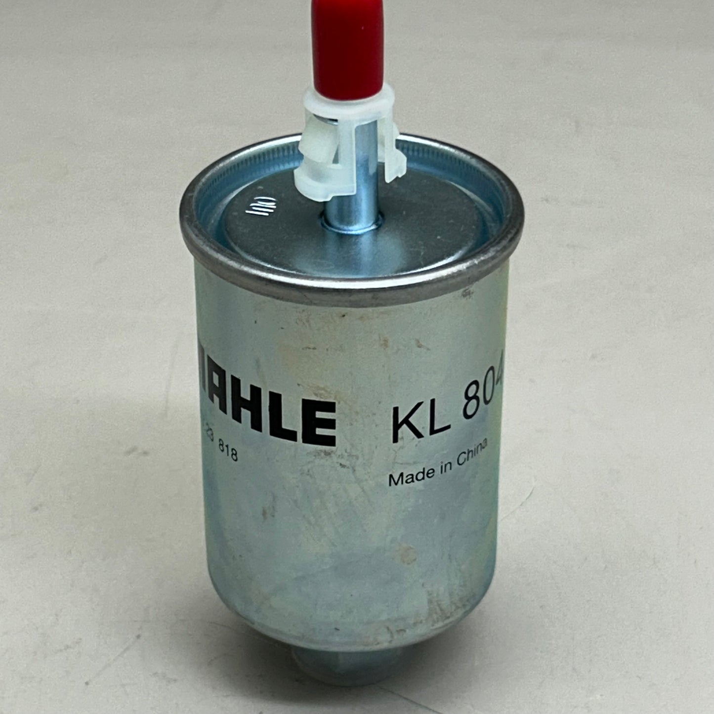 MAHLE Fuel Filter Replacement Part For Chevy KL804