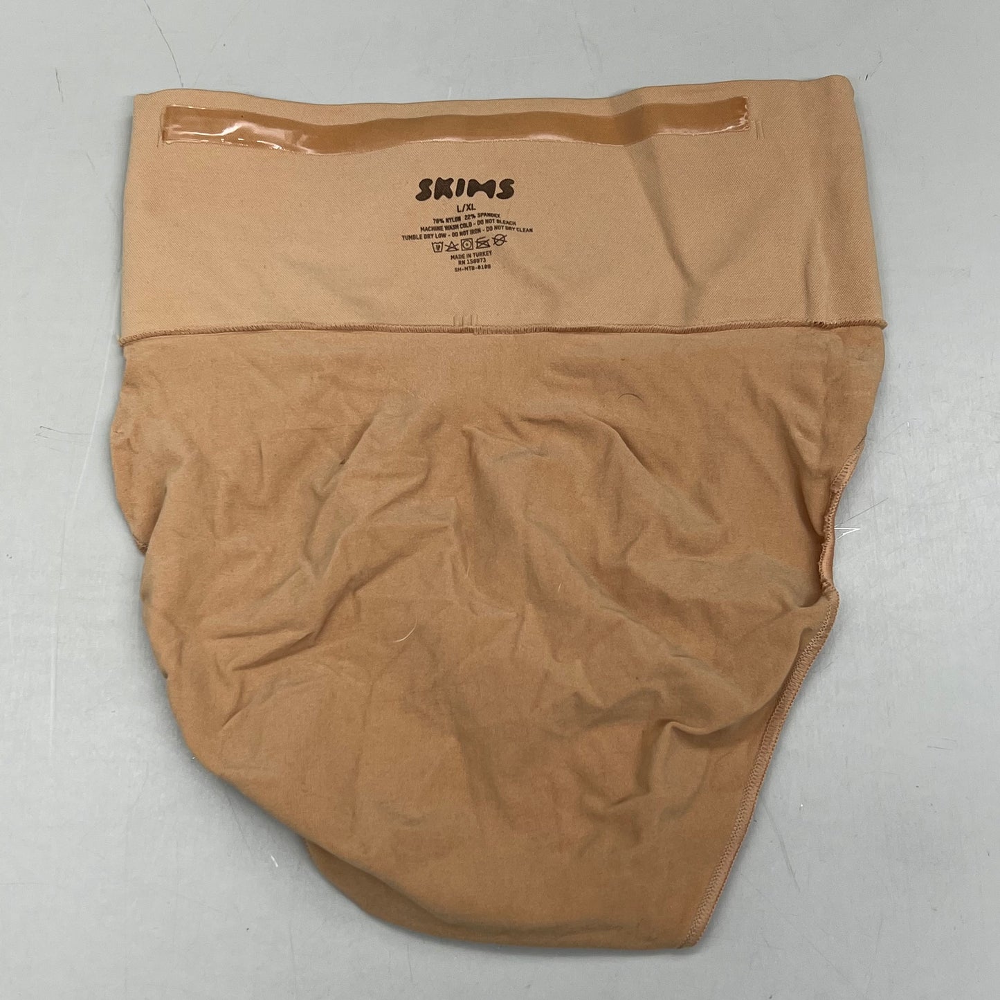 SKIMS Seamless Sculpt Mid Waist Brief Strong Compression Women's Sz L/XL Ochre