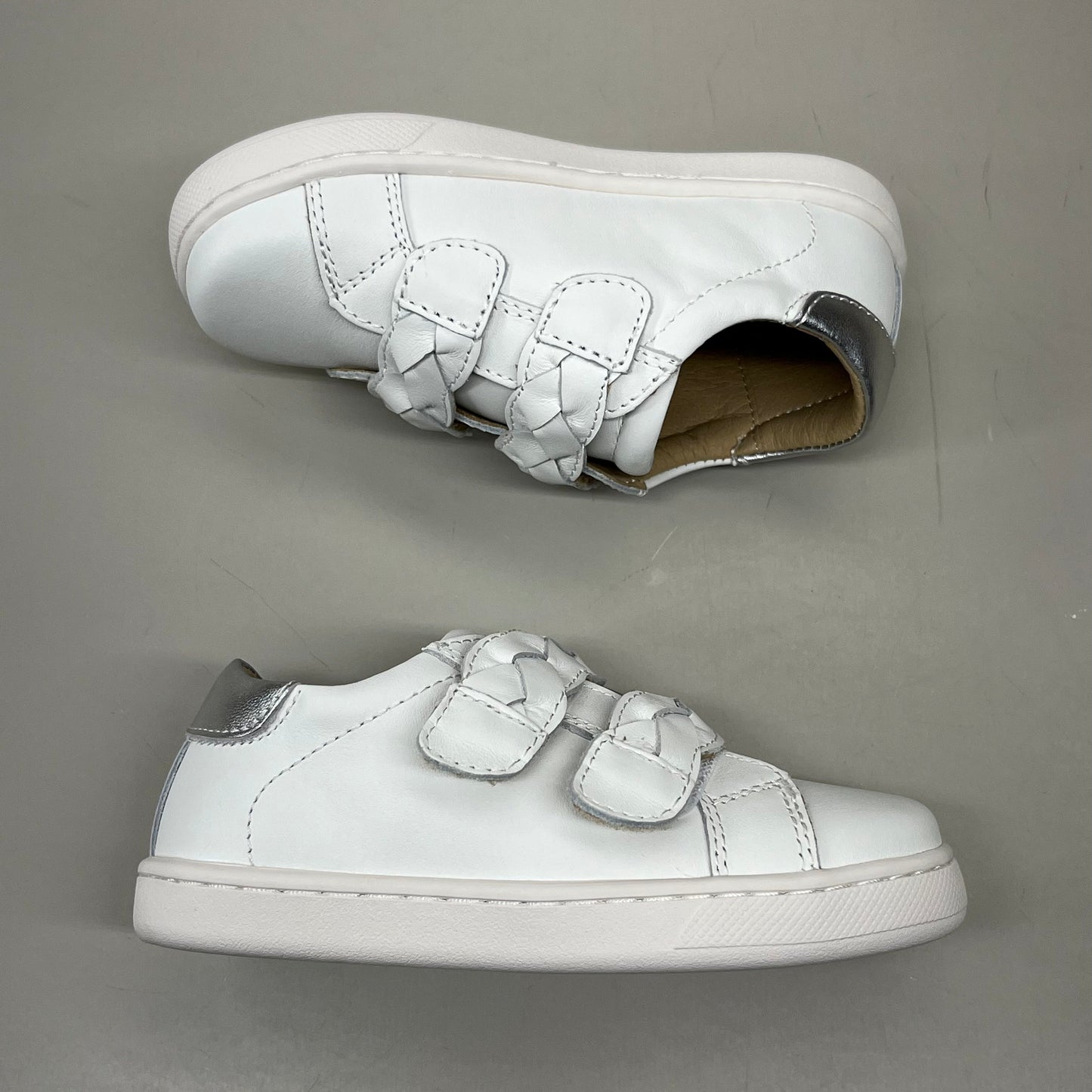 OLD SOLES Kid's Plats Leather Shoe Sz 12 EU 29 Snow / Silver #6134