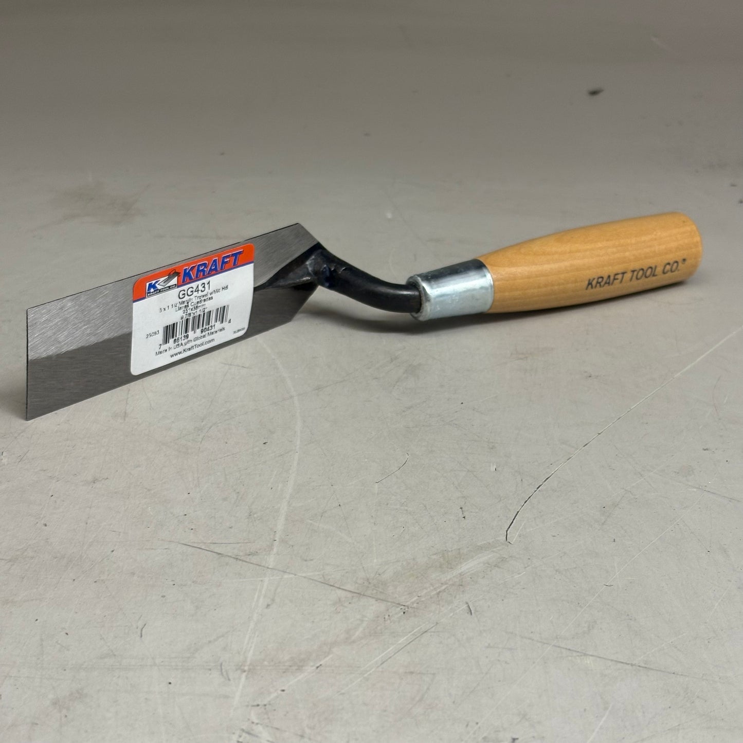 KRAFT TOOL CO Margin Trowel with Wood Handle 5" x 1-1/2" GG431