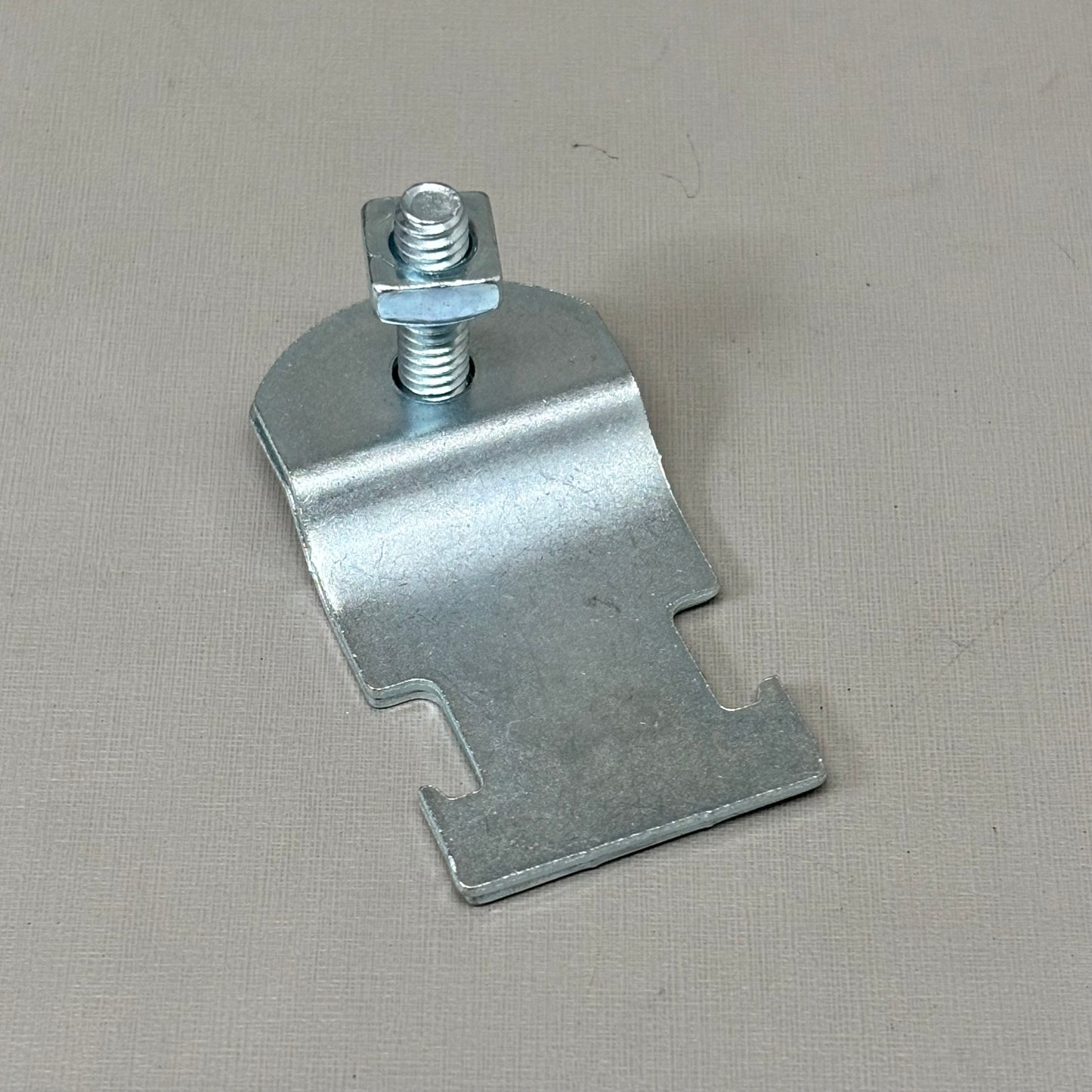 CENTAUR (100 PACK)Universal Durable Pipe Clamp WI UPC3/4 3/4" Chrome UNIV-A-PLTD