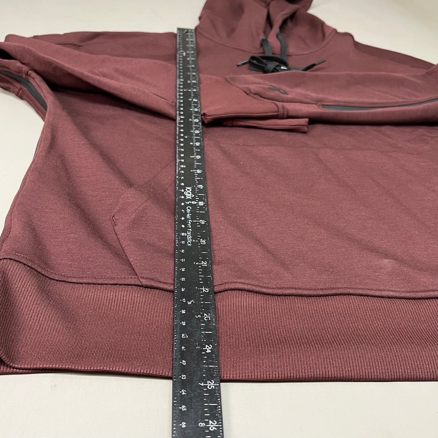 ON RUNNING Women's Active Wear Hoodie Sz-Medium Mulberry 219.00346